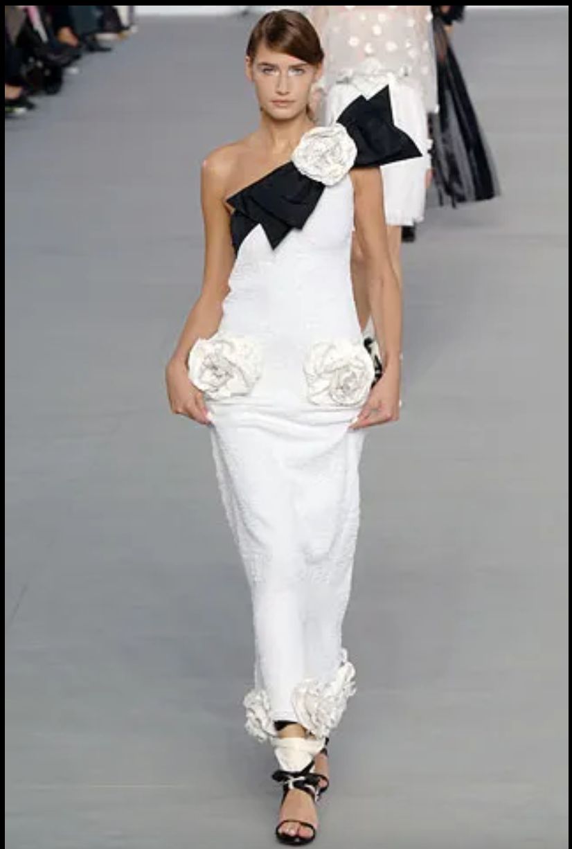 Broche CamÃ©lia Chanel