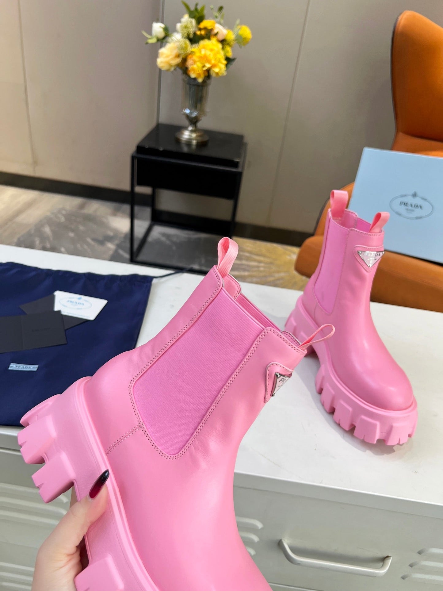 PD GLMNOLITH BRUSHED LEATHER BOOTIES PINK