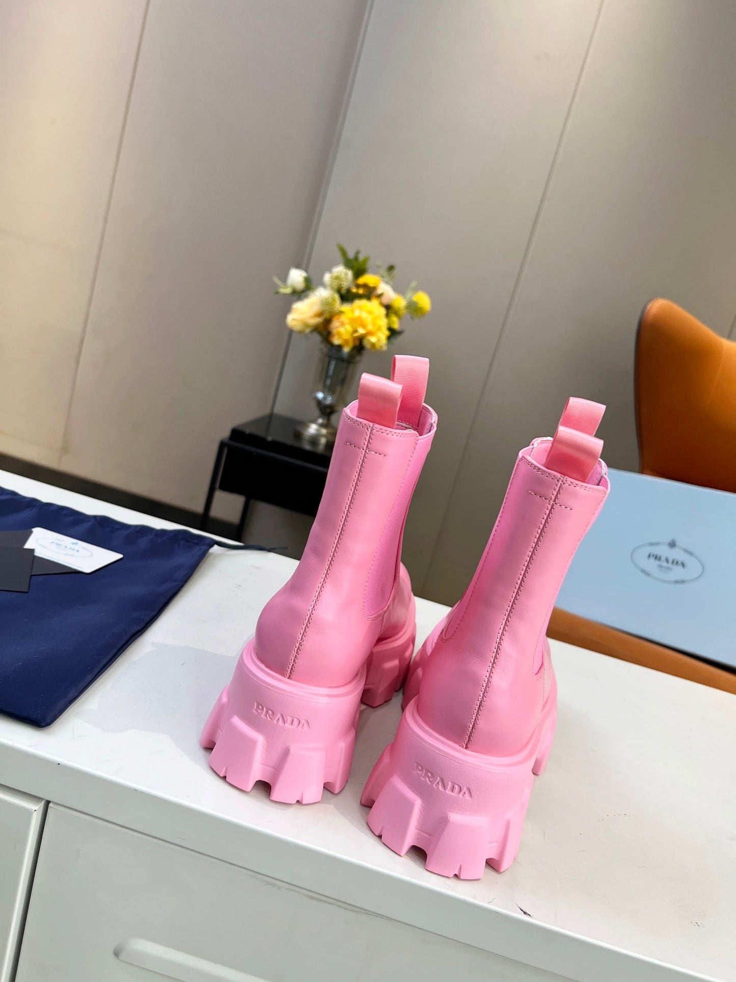 PD GLMNOLITH BRUSHED LEATHER BOOTIES PINK