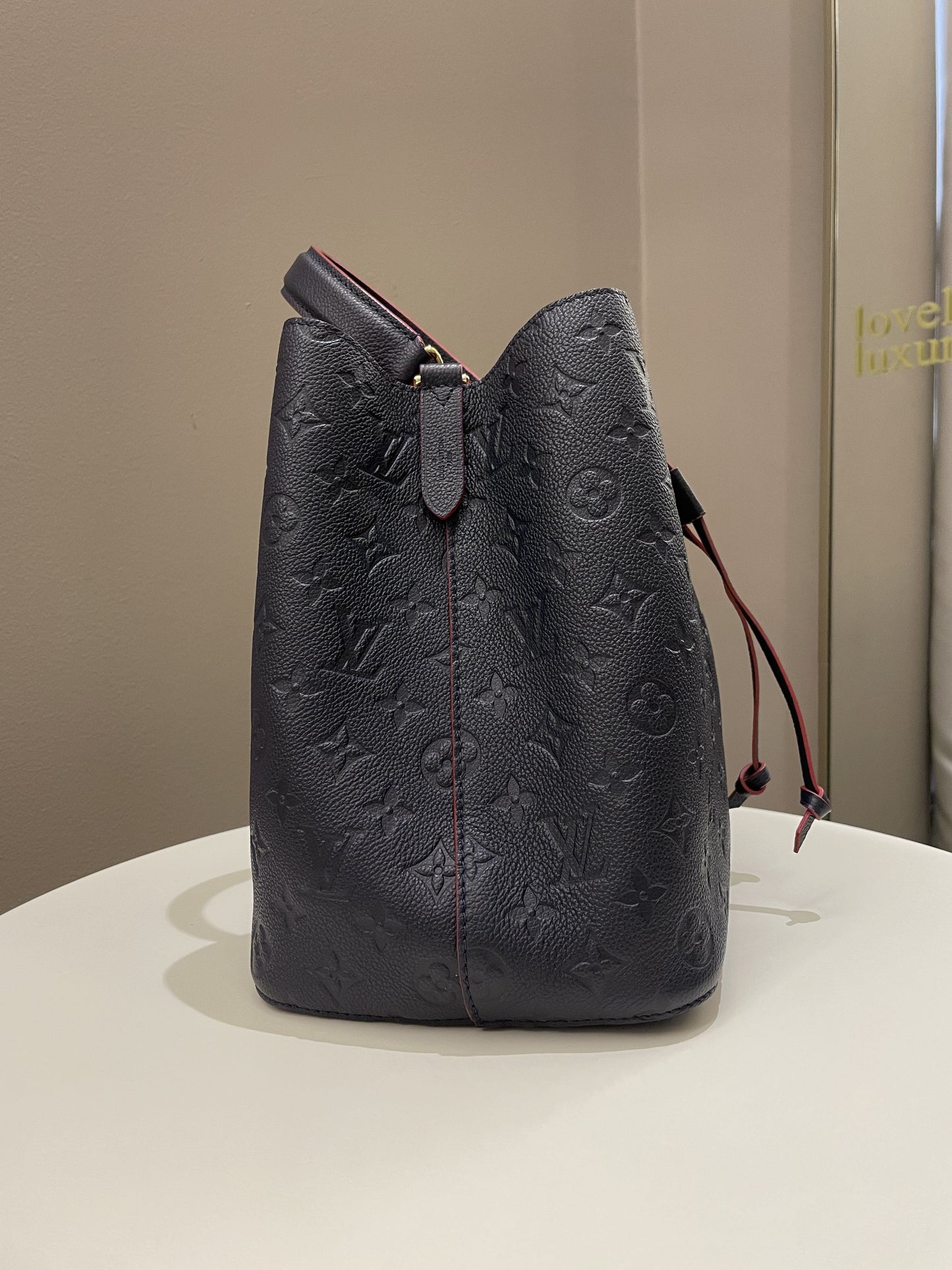 Louis Vuitton Neo Noe Bucket Bag Marine Rouge Empreinte Leather