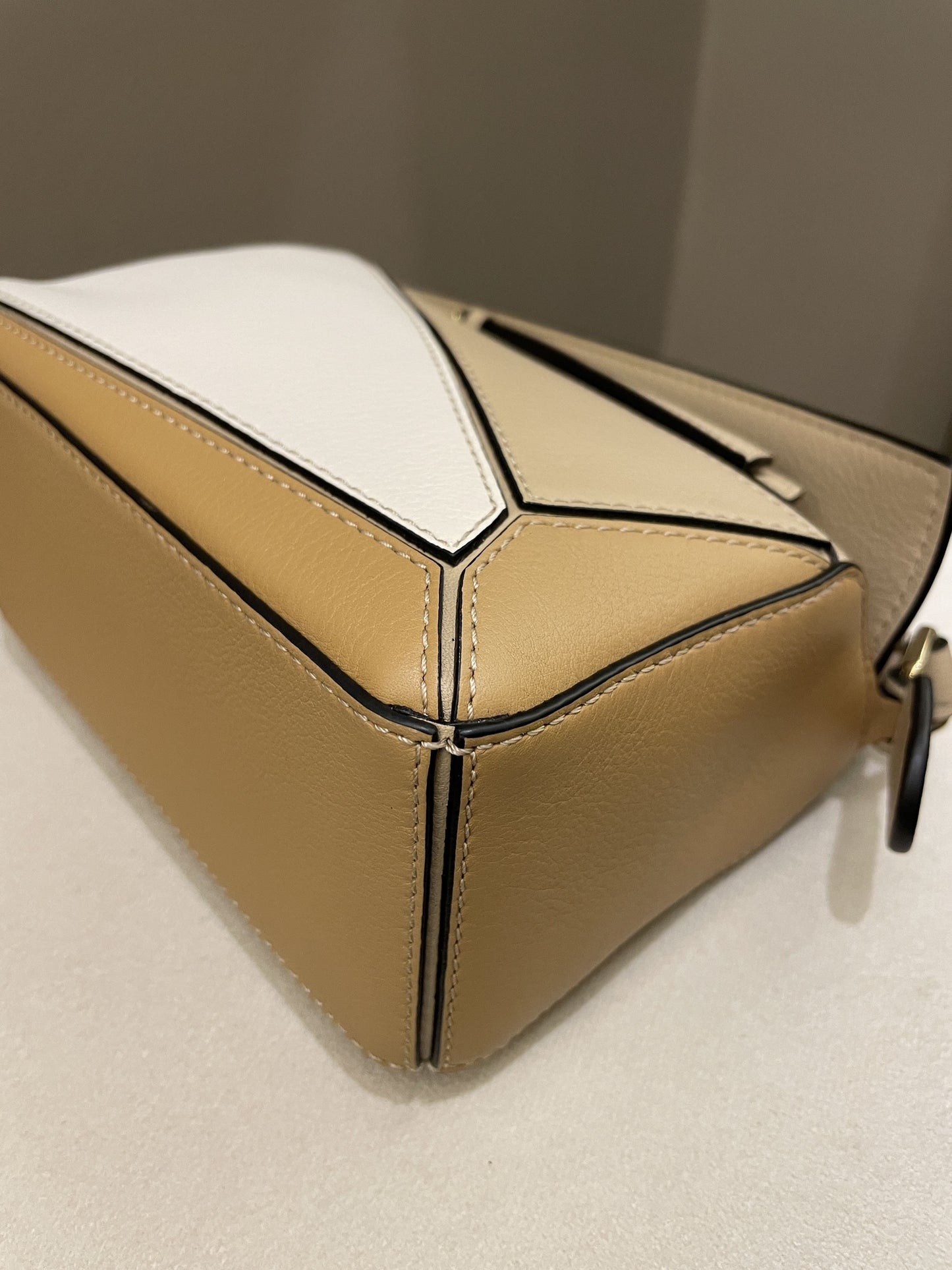 Loewe Puzzle Mini Dusty Beige / Ivory Calfksin