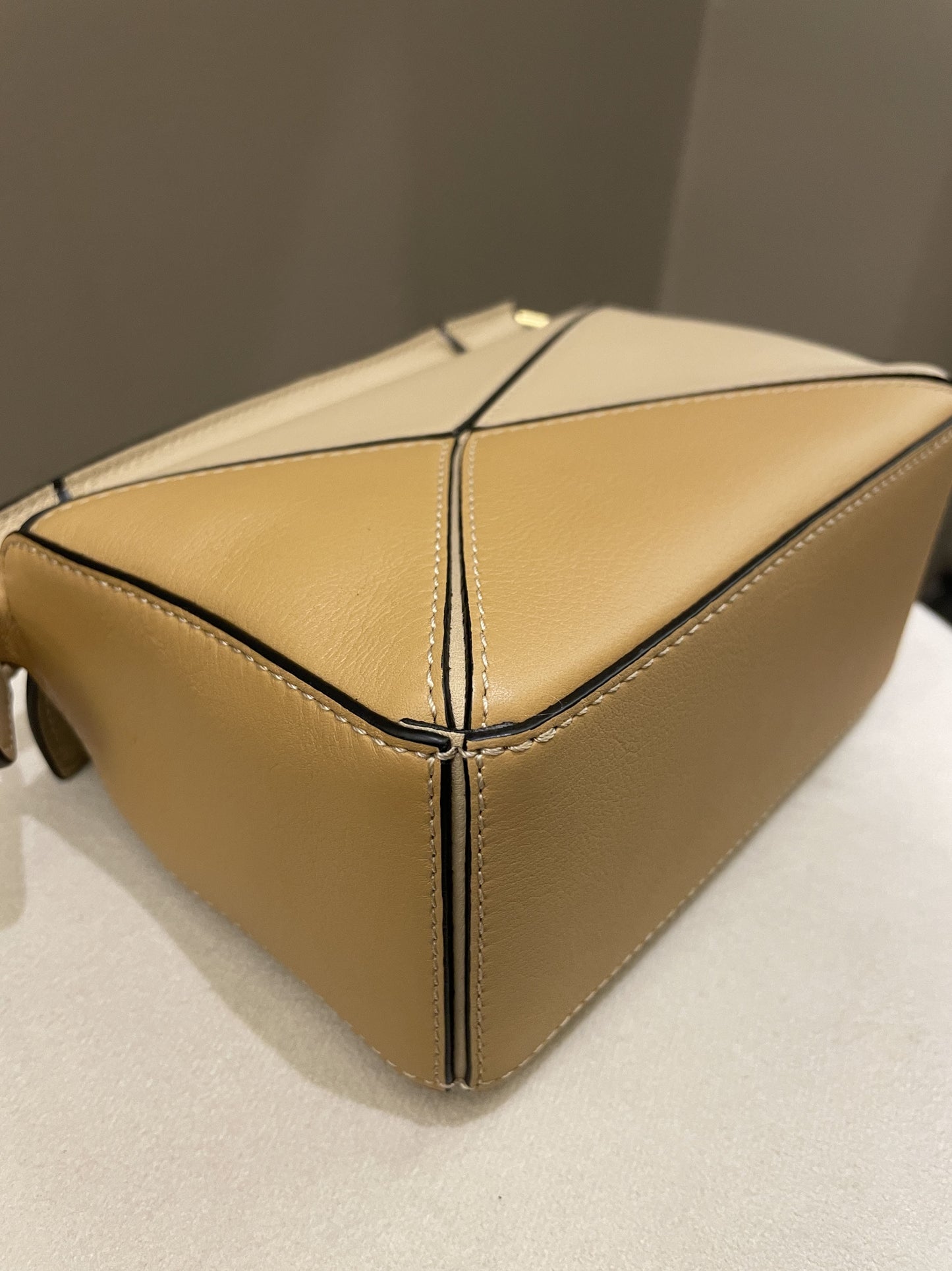 Loewe Puzzle Mini Dusty Beige / Ivory Calfksin