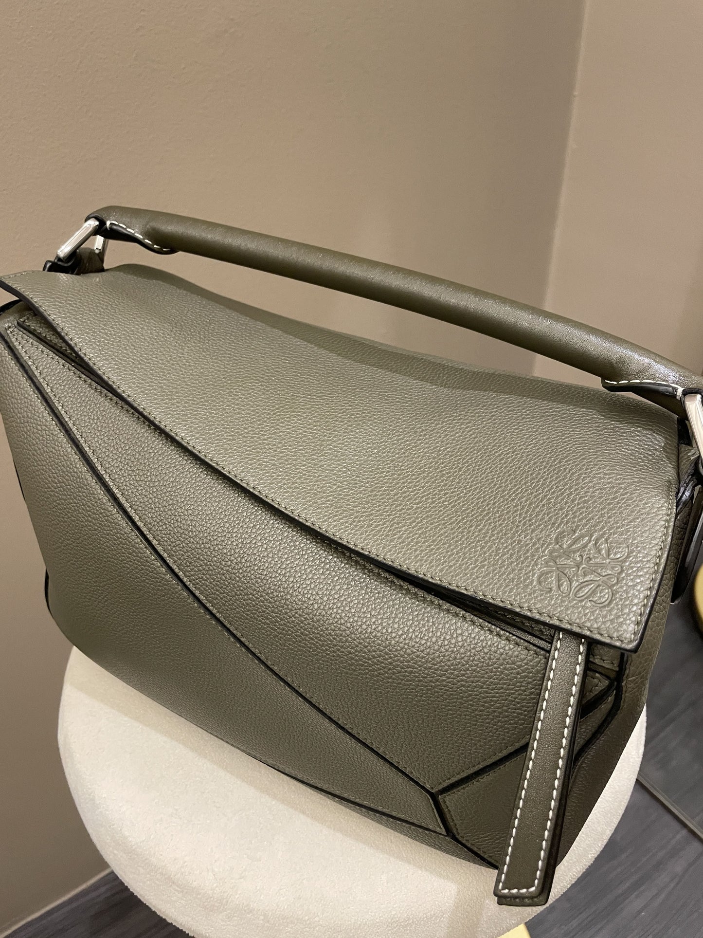 Loewe Puzzle Bag Charcoal Grey Grainy Calfskin