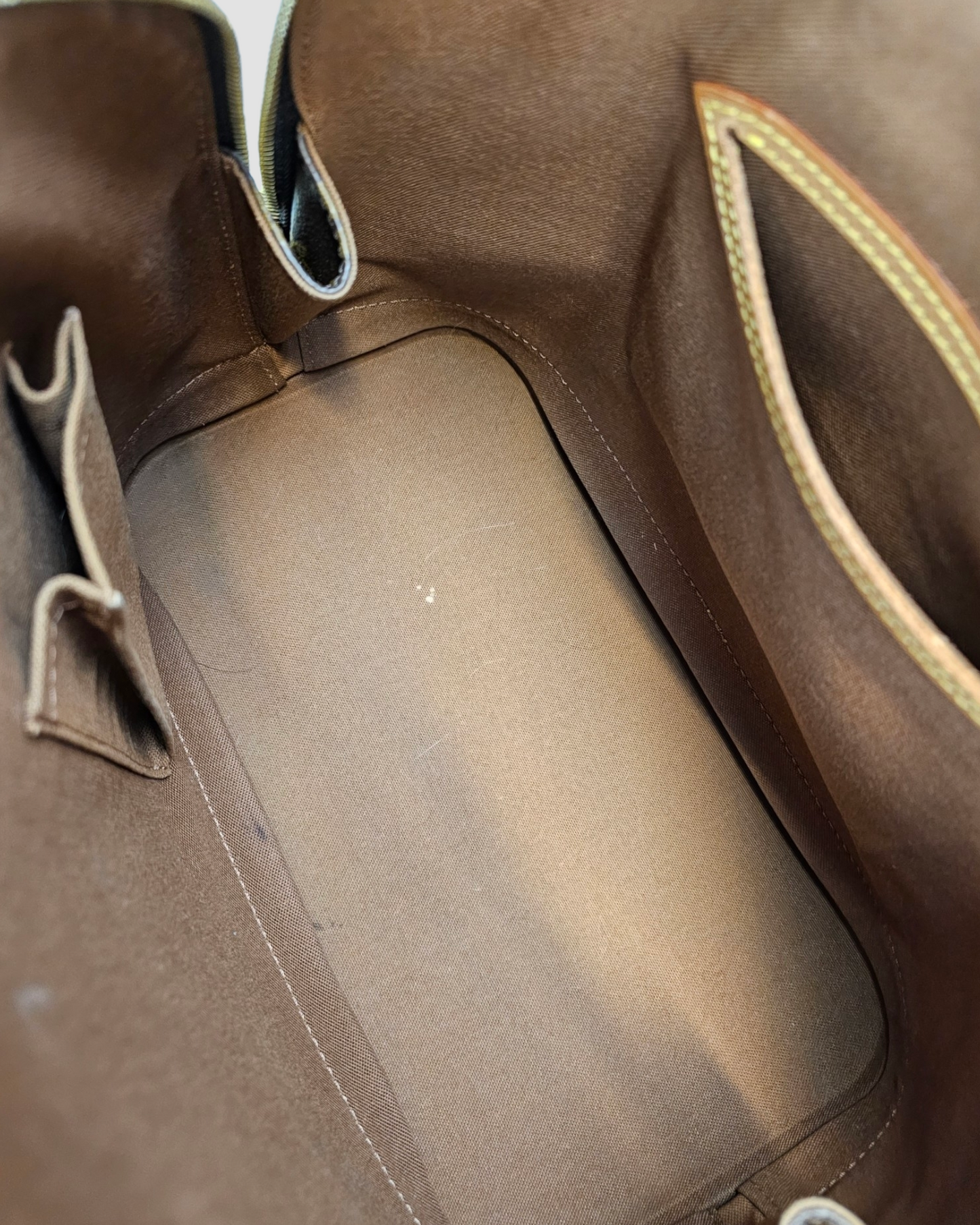 Louis Vuitton Alma PM