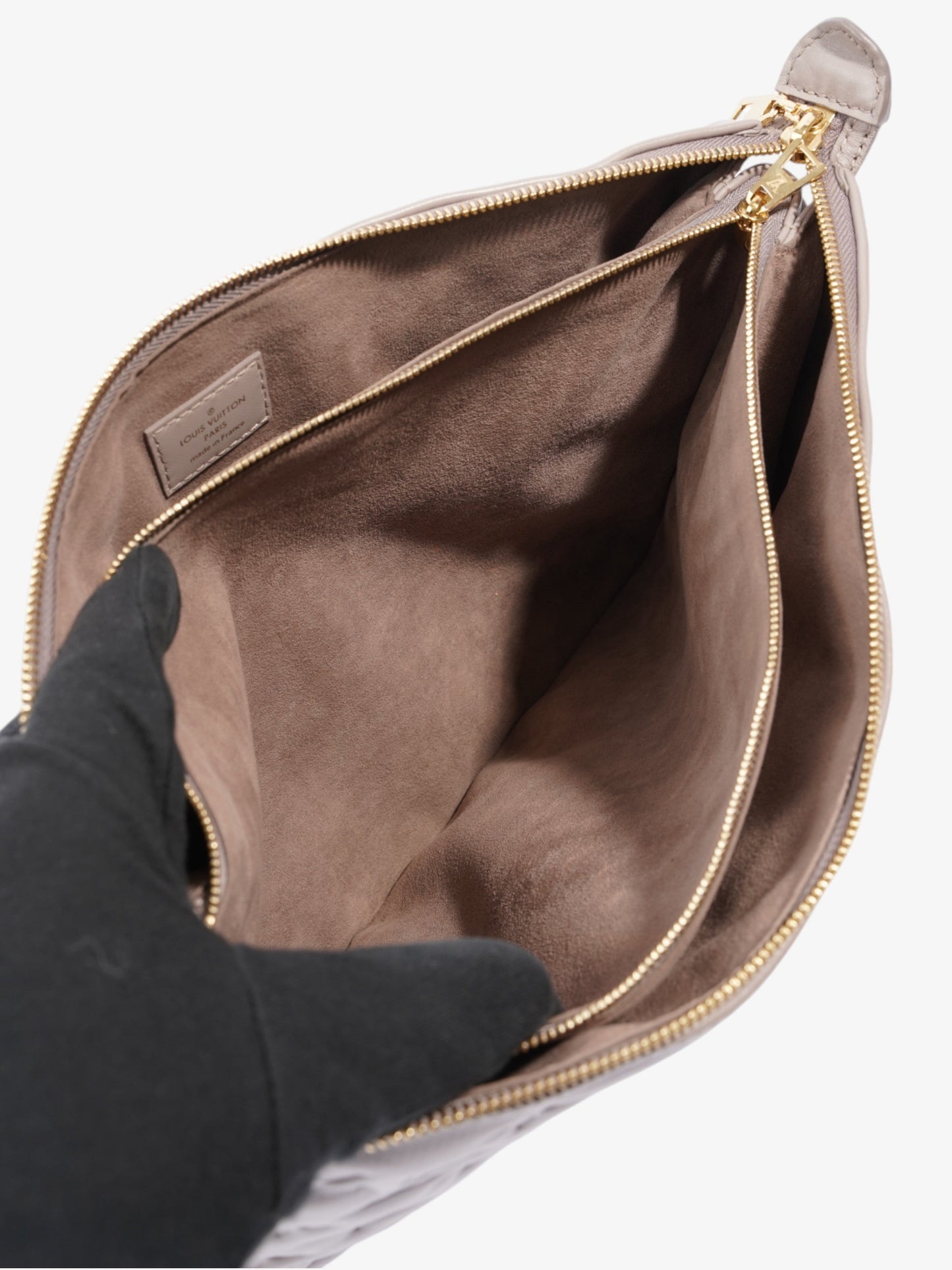 Louis Vuitton Coussin Pearle Leather MM