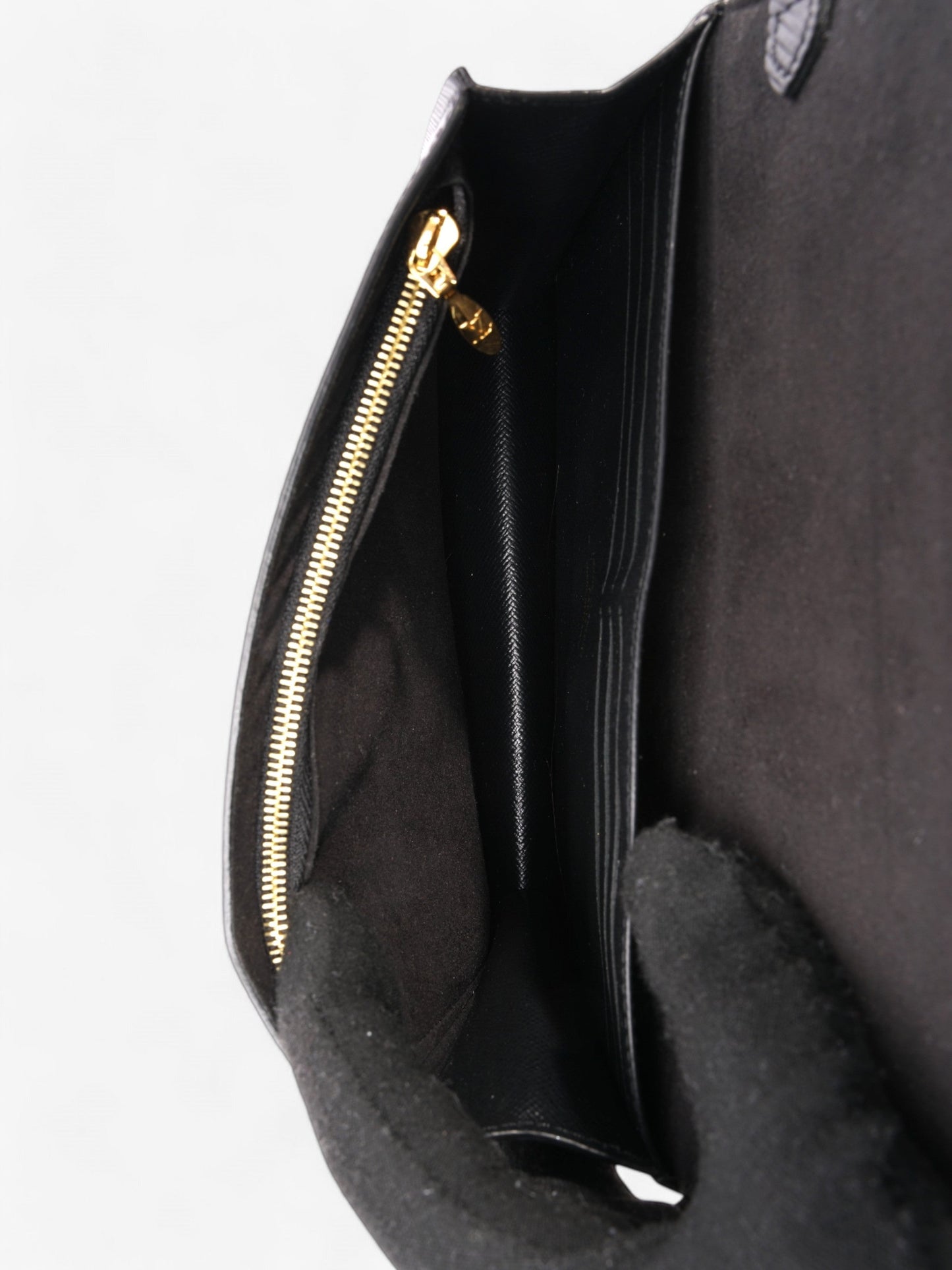 Louis Vuitton Twist Chain Bag Black Epi Leather PM