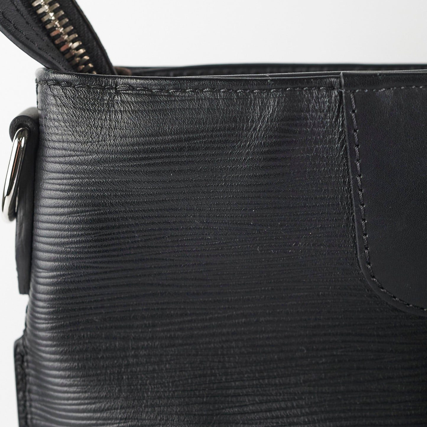 Louis Vuitton Large Epi Cabas Sac Jour Black