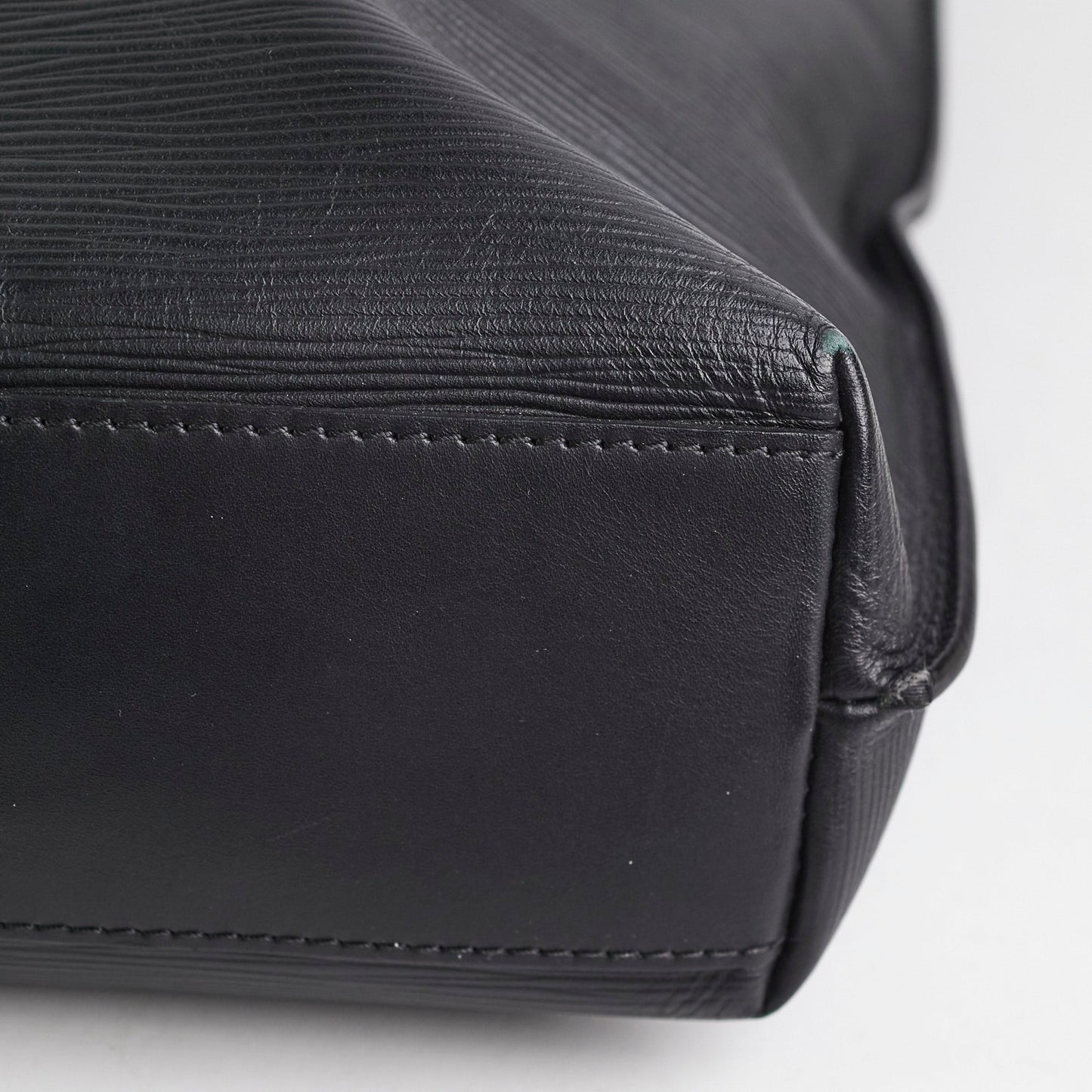 Louis Vuitton Large Epi Cabas Sac Jour Black