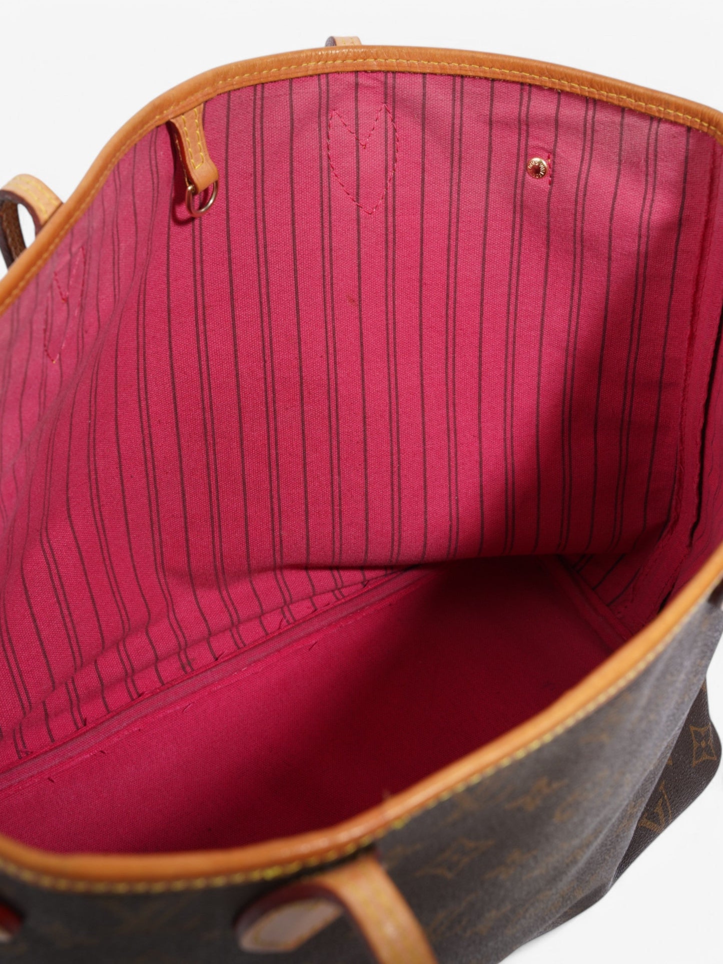 Louis Vuitton Neverfull Monogram Coated Canvas MM