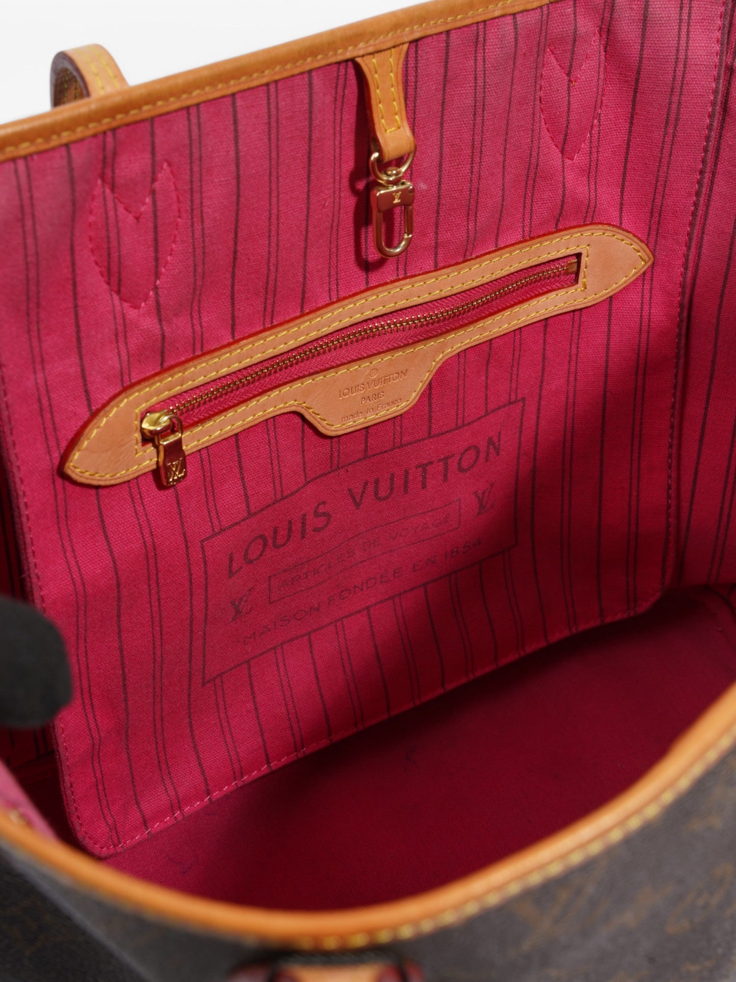 Louis Vuitton Neverfull Monogram Coated Canvas MM