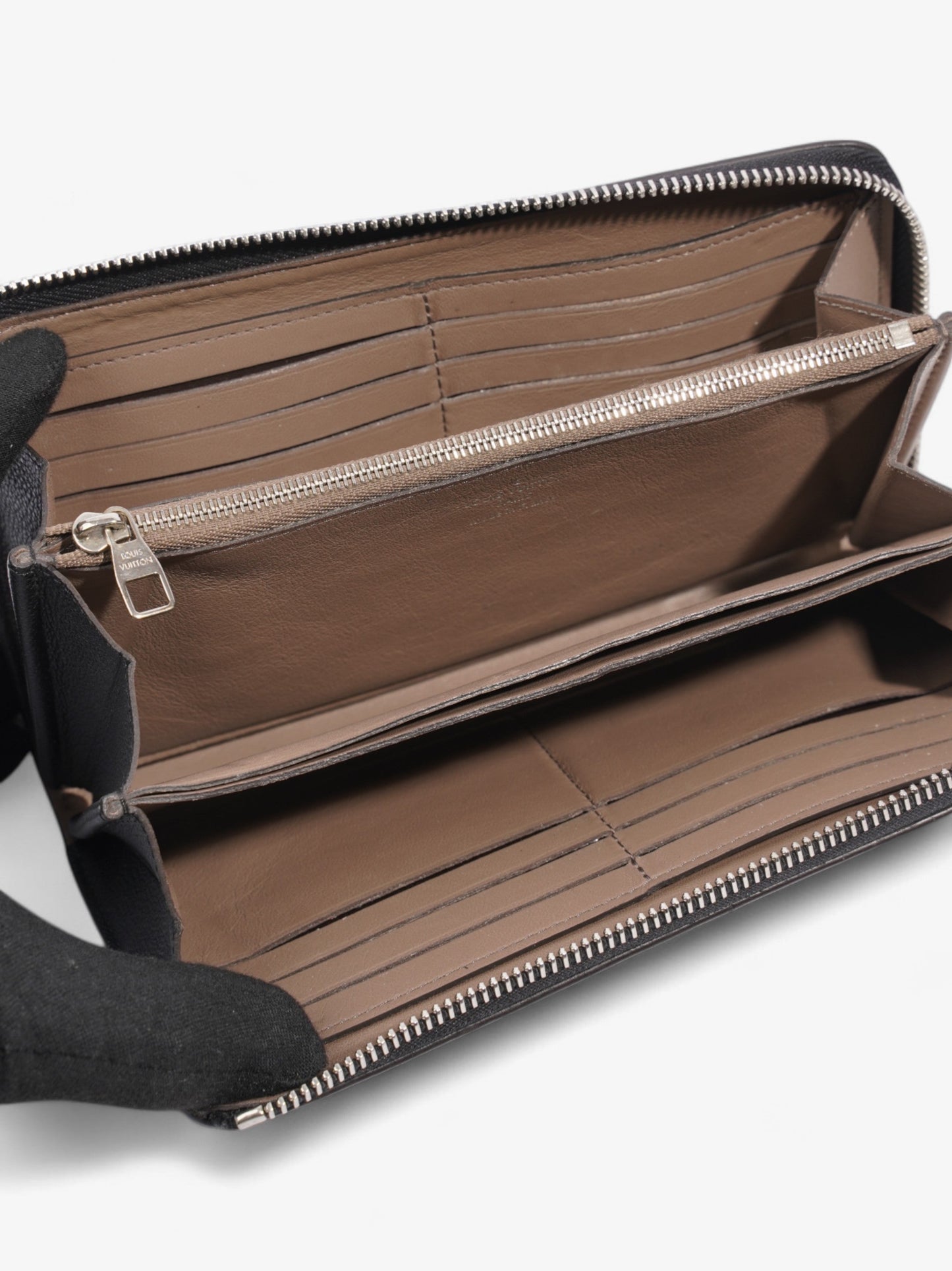 Louis Vuitton Comete Wallet Black Leather