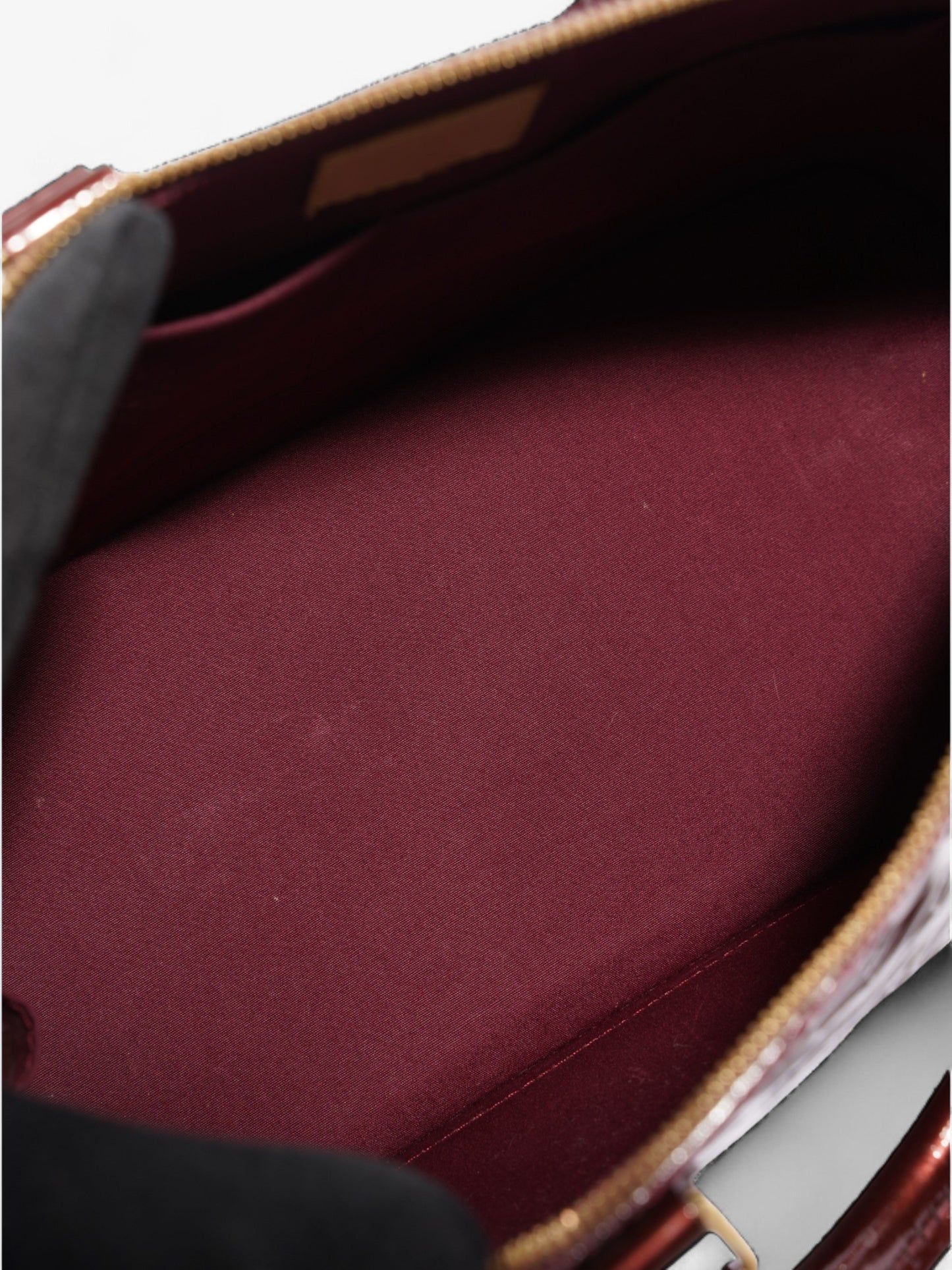 Louis Vuitton Alma Amarante Vernis Leather PM