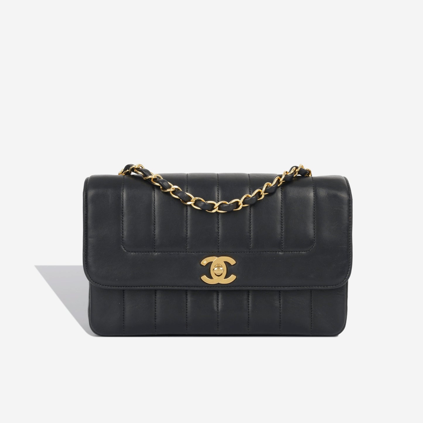 Chanel Vertical Flap Bag - Vintage