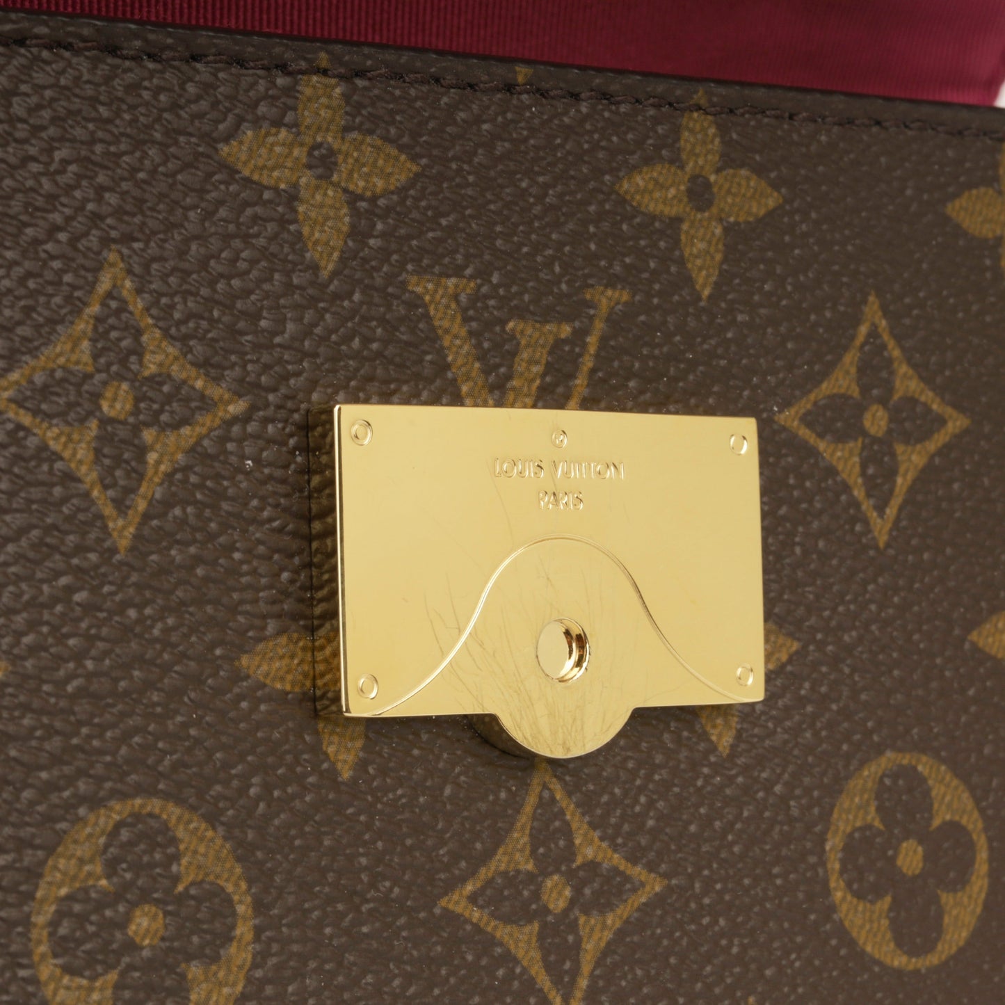 Louis Vuitton Cluny BB - Monogram Canvas