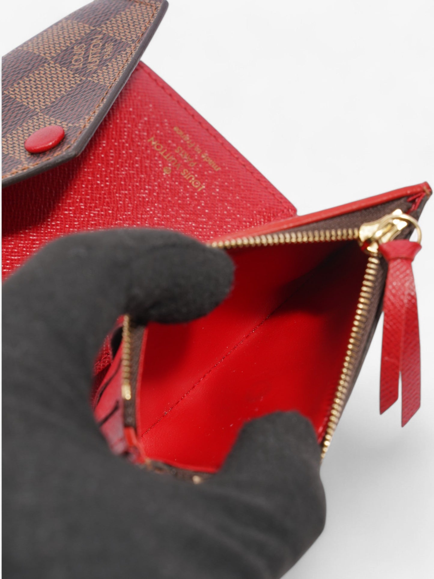 Louis Vuitton Victorine Wallet Damier Ebene / Red Canvas