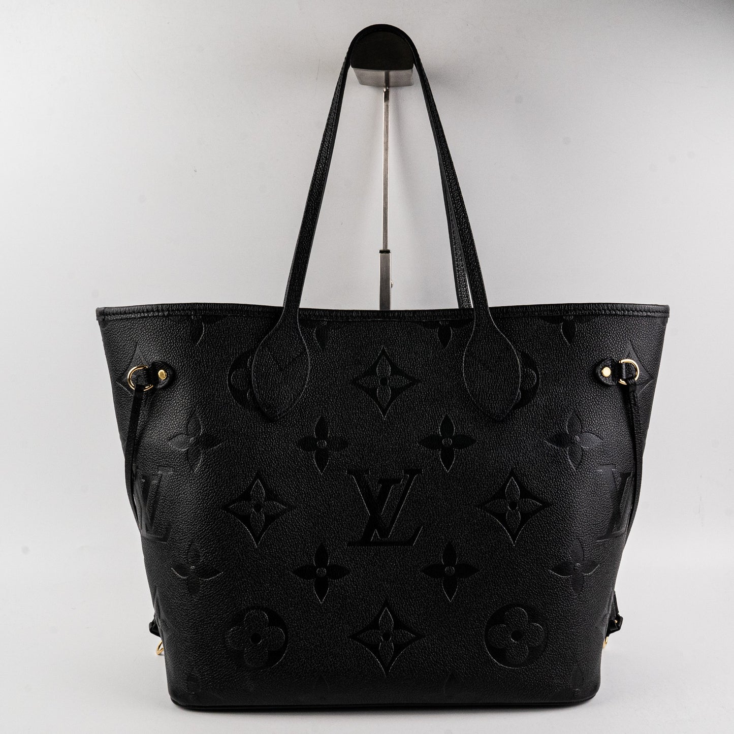 Louis Vuitton Neverfull MM Black