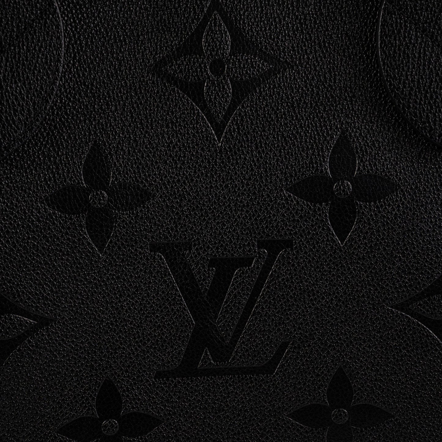 Louis Vuitton Neverfull MM Black