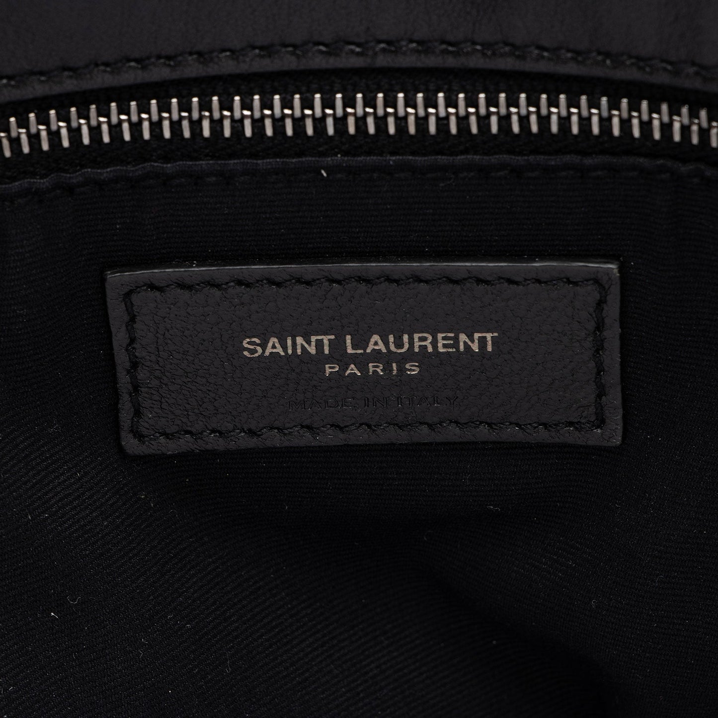 Saint Laurent Patent Croc Embossed Leather Monogram Niki Medium Shoulder Bag (SHF-zhfiM7)