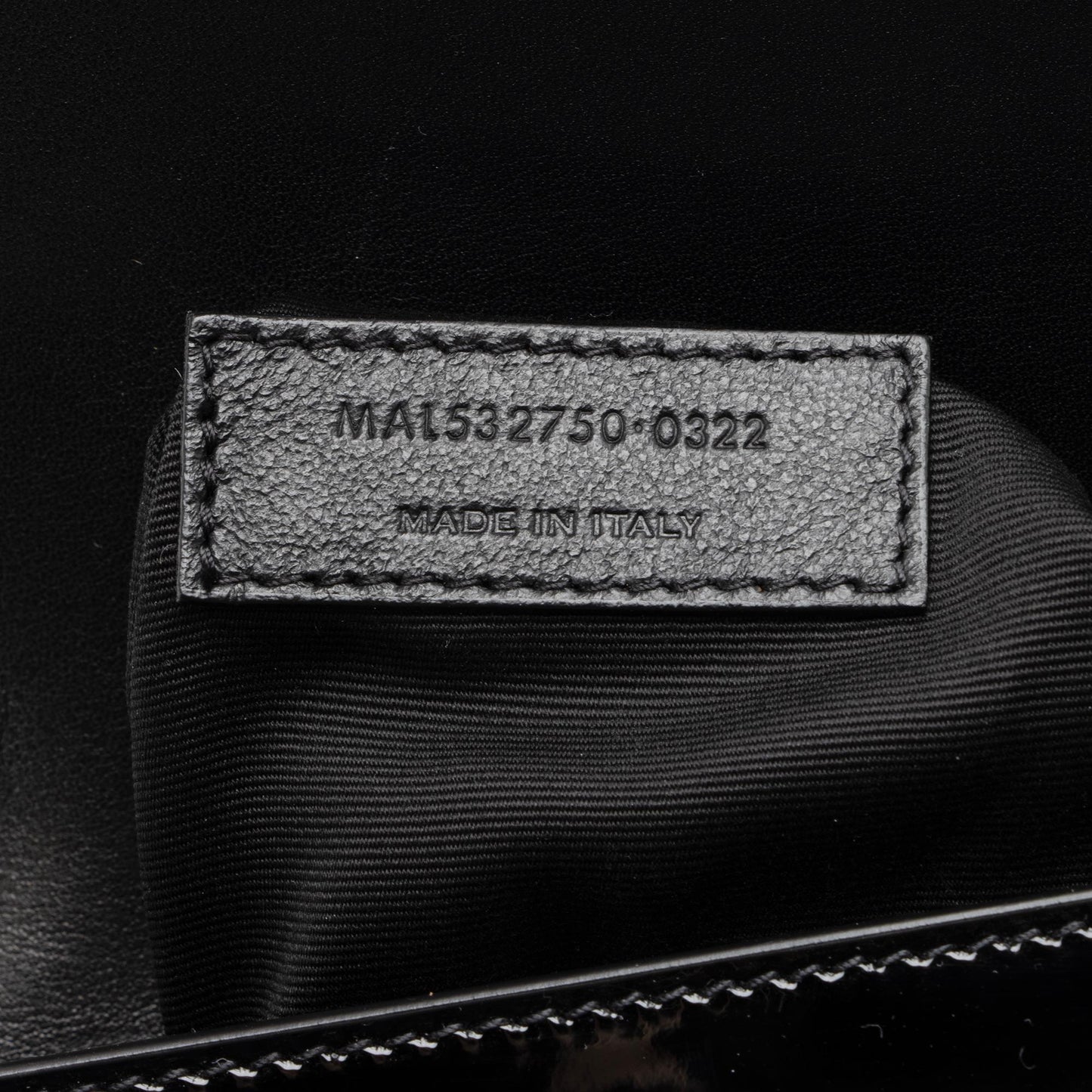Saint Laurent Patent Leather Monogram Cassandra Medium Chain Bag (SHF-23411)