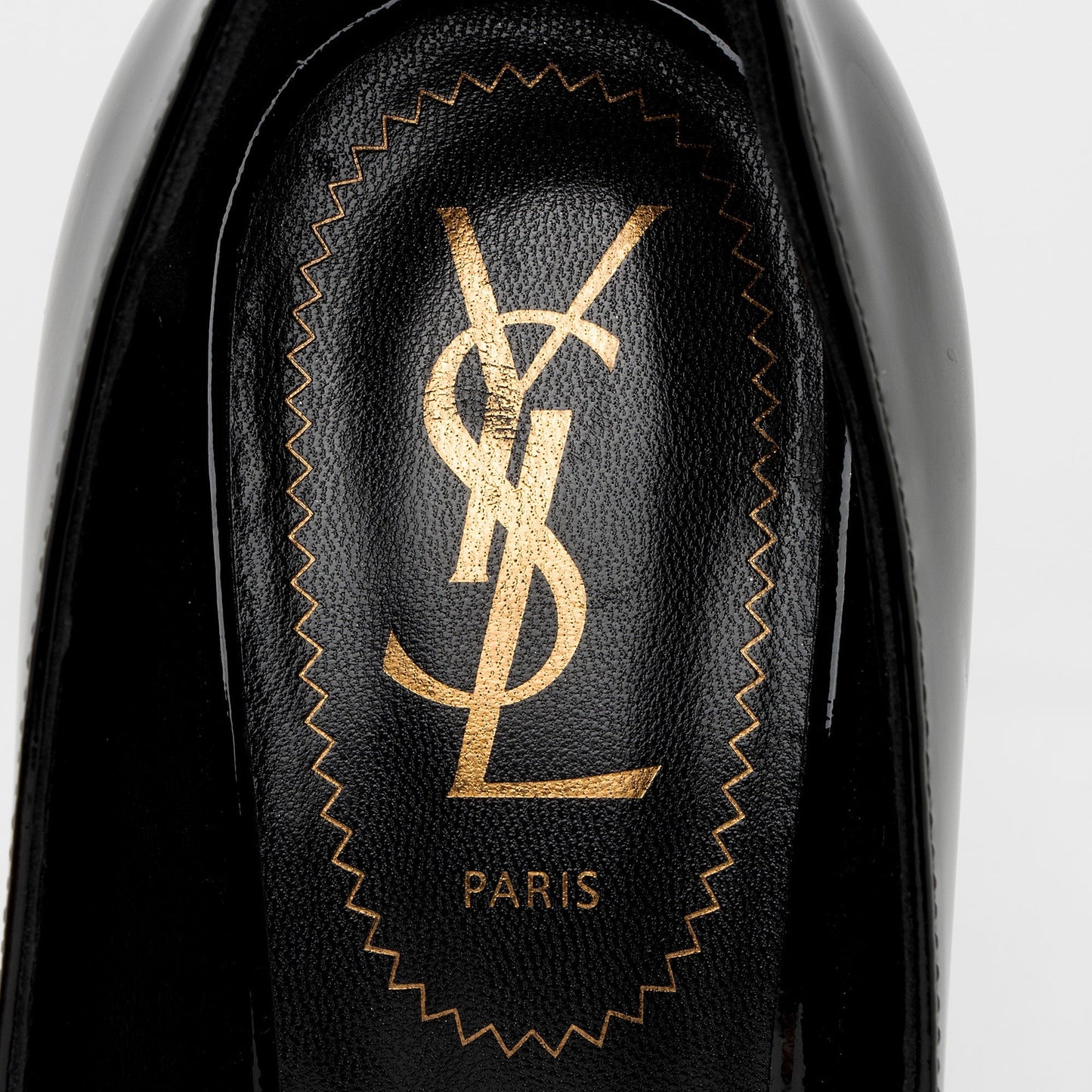 Saint Laurent Patent Leather Tribtoo Pumps - Size 7 / 37 (SHF-FJ22yT)