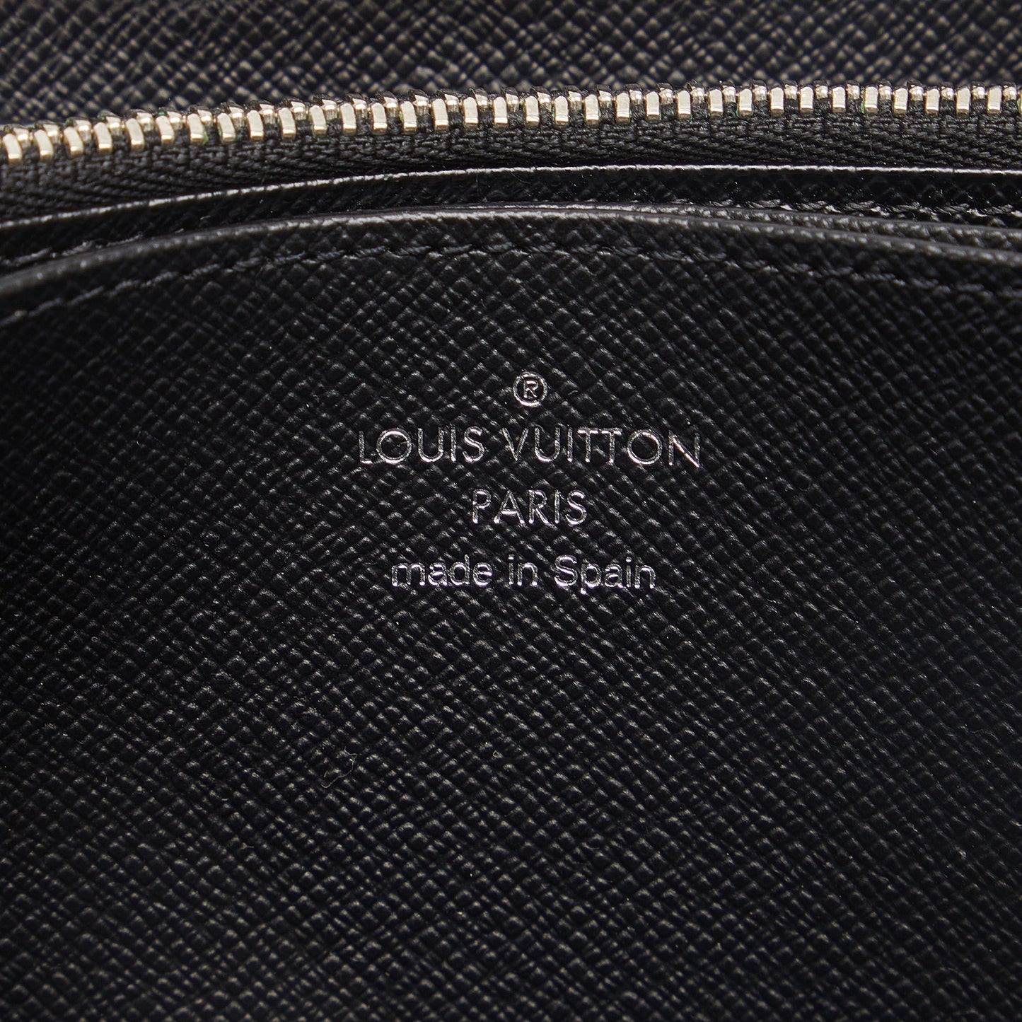 Black Louis Vuitton Epi Zippy Long Wallet