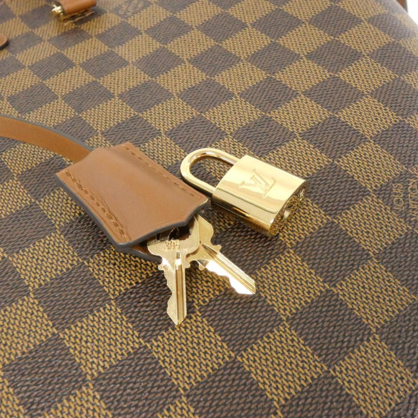 Lockme II Tote Bag Zip Closure