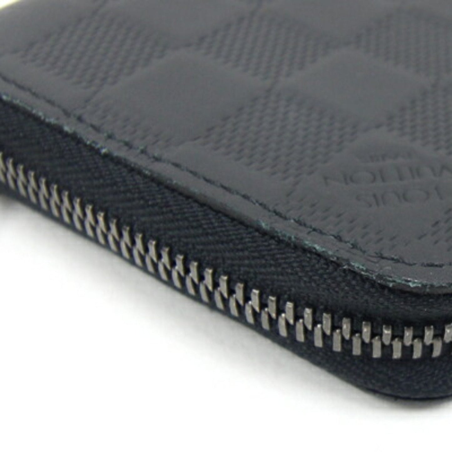 Leather Zippy Wallet with Box and Dust Bag