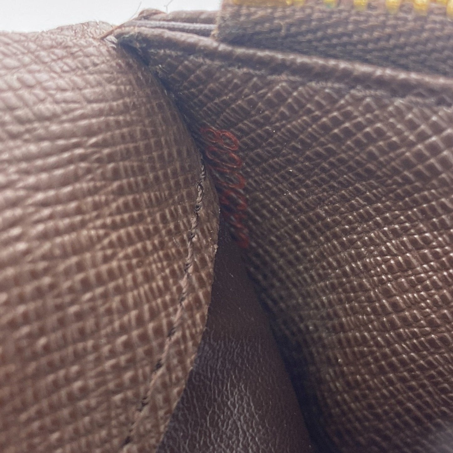 Luxury Canvas Wallet in Good Condition