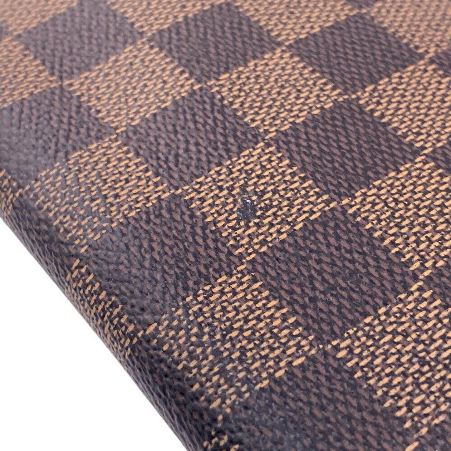 Luxury Canvas Wallet in Good Condition