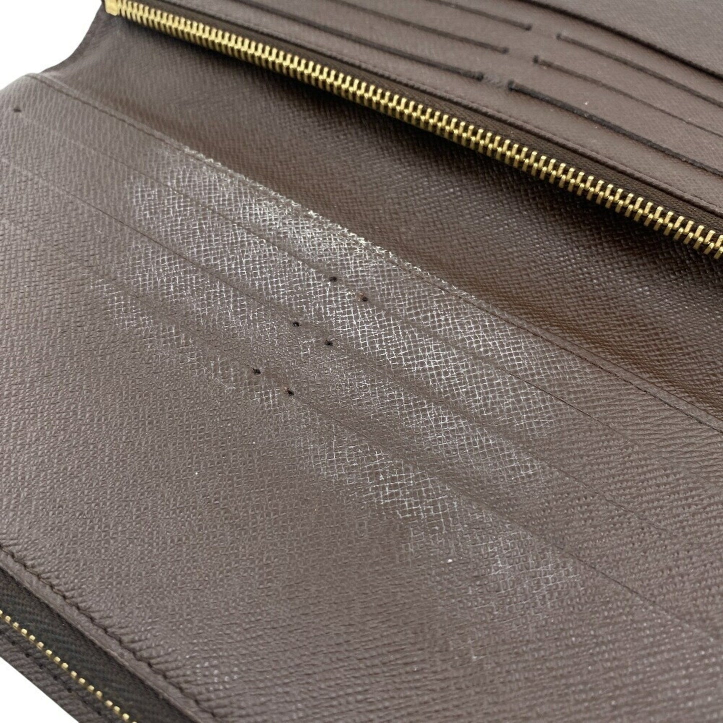 Luxury Canvas Wallet in Good Condition