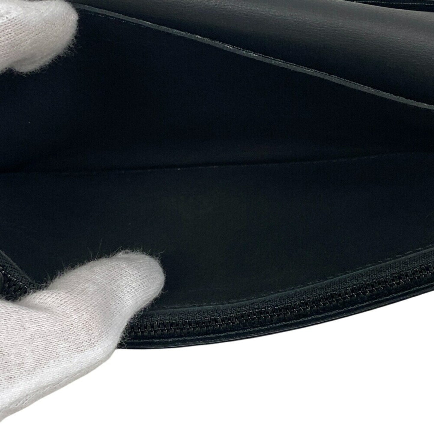Luxurious Leather Wallet with Box and Dust Bag