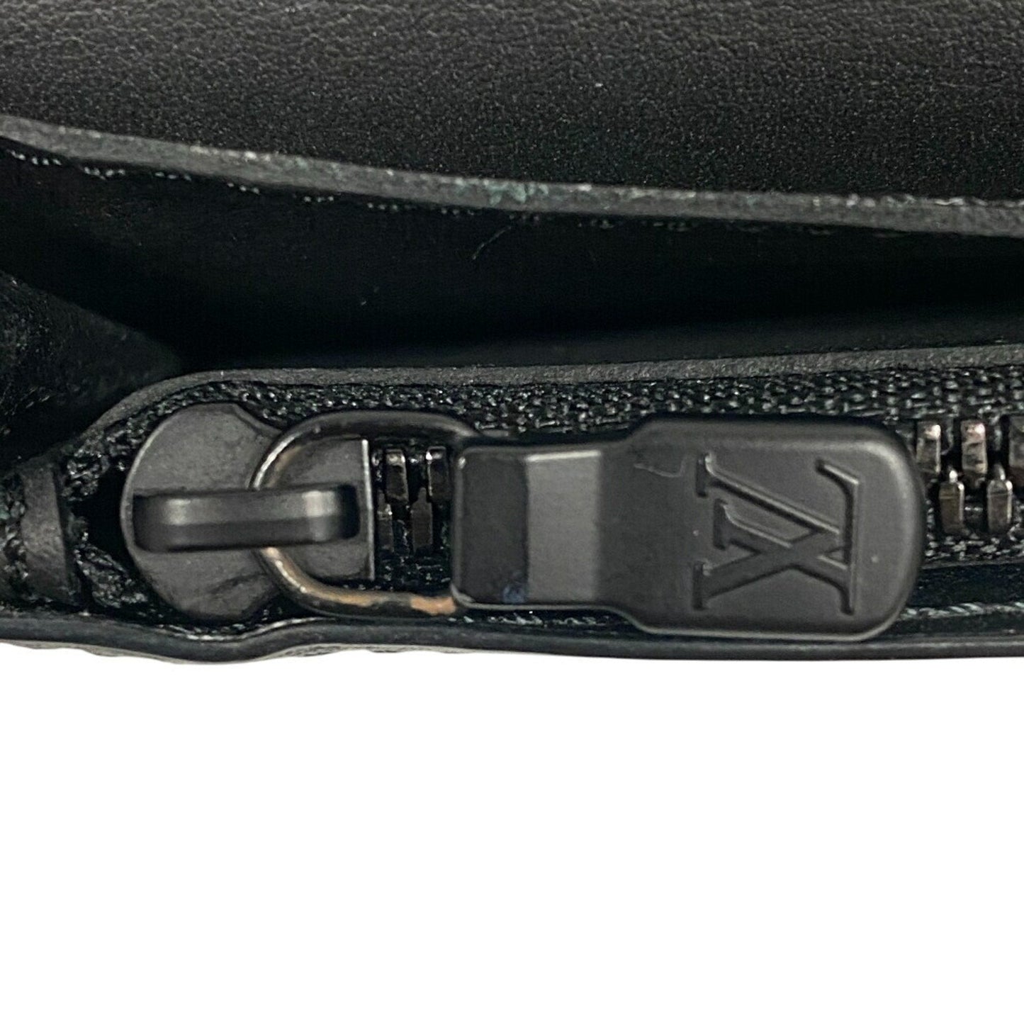 Luxurious Leather Wallet with Box and Dust Bag