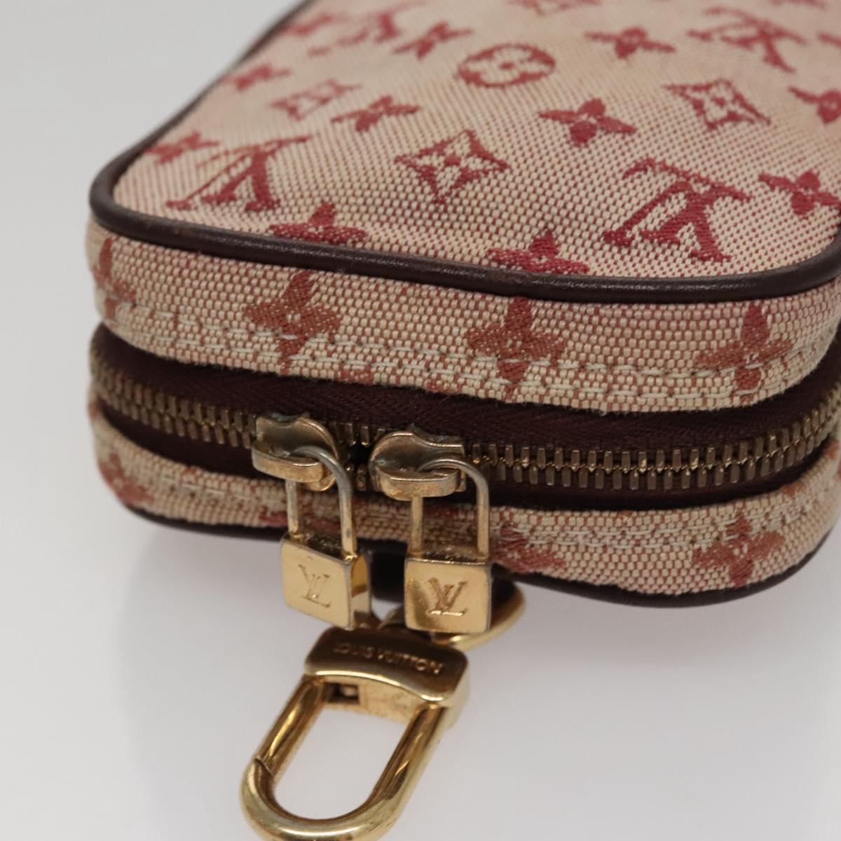 Canvas Crossbody Bag with Minor Wear and Storage Smell