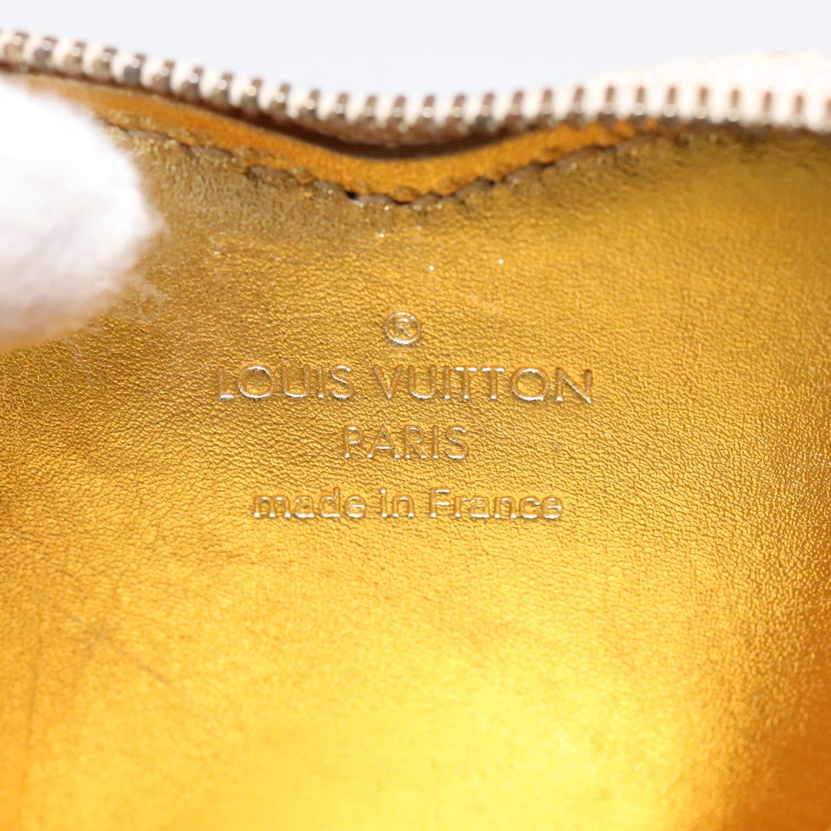 Heart-Shaped Patent Leather Coin Purse with Dust Bag and Item Box