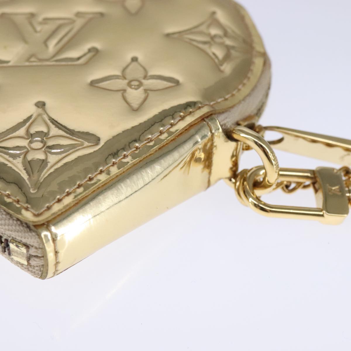 Heart-Shaped Patent Leather Coin Purse with Dust Bag and Item Box