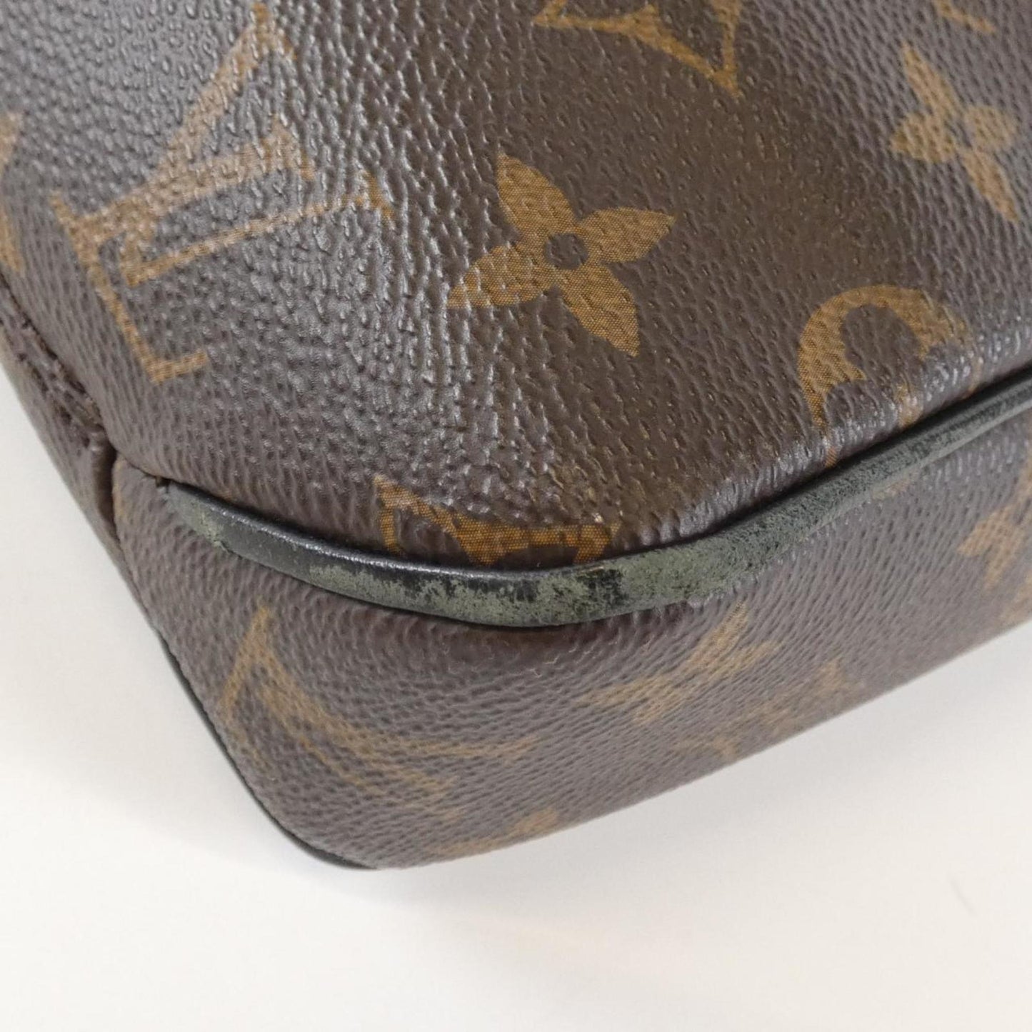 Discovery Pochette Monogram Eclipse