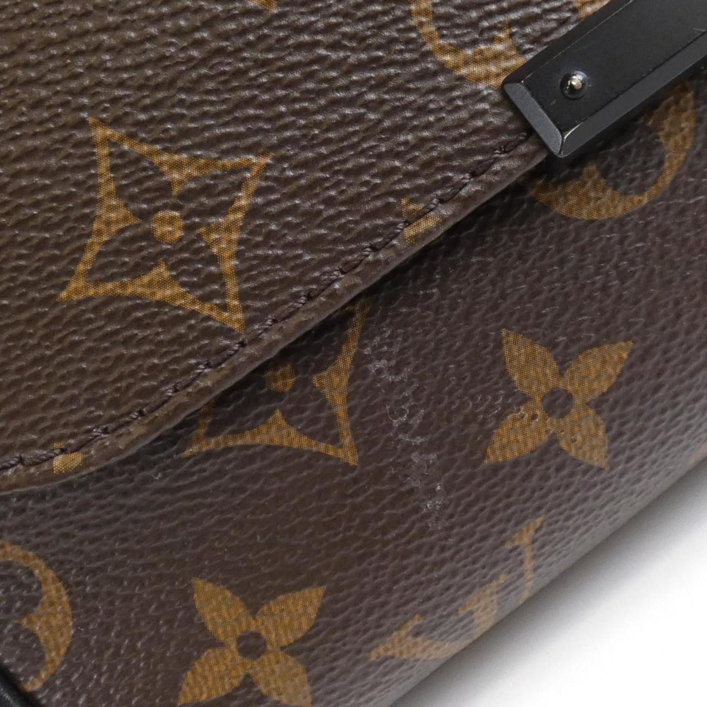Discovery Pochette Monogram Eclipse