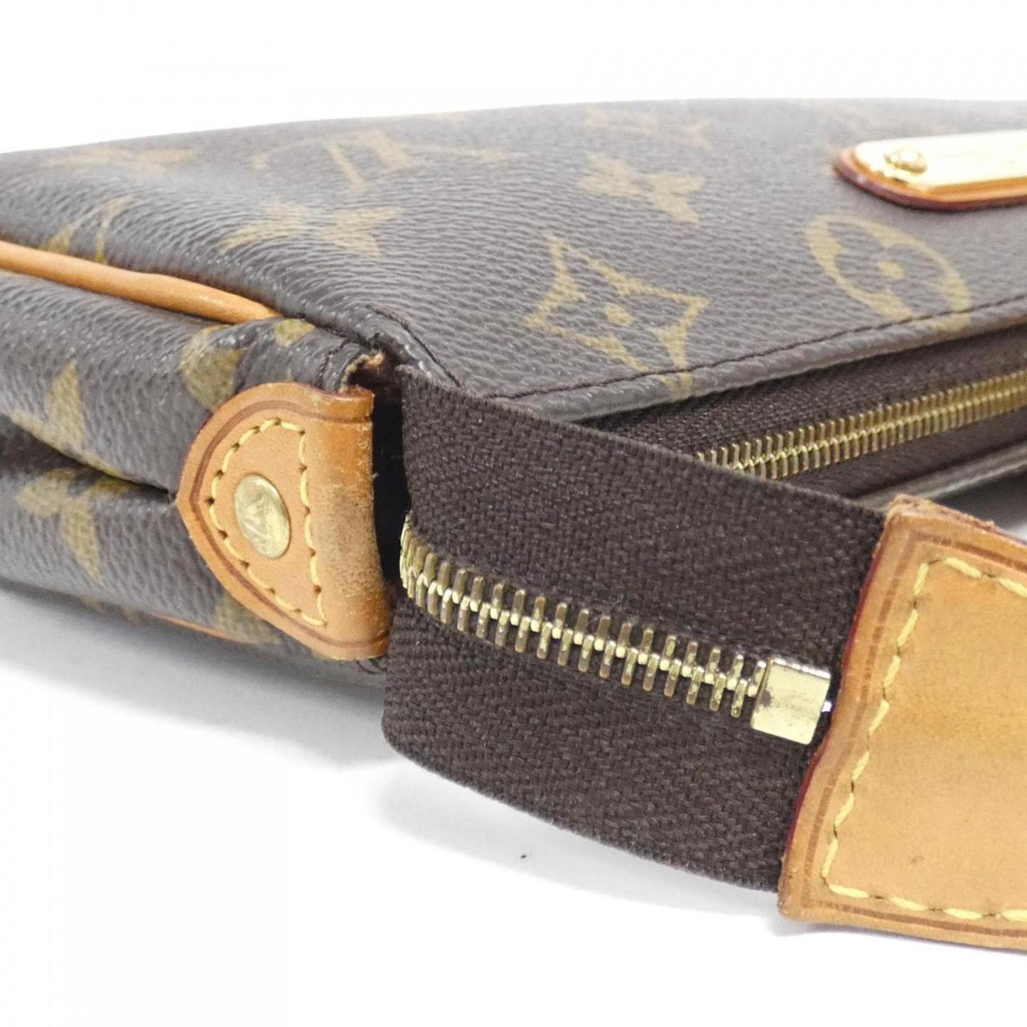 Pochette Cosmogram Chain Shoulder Bag