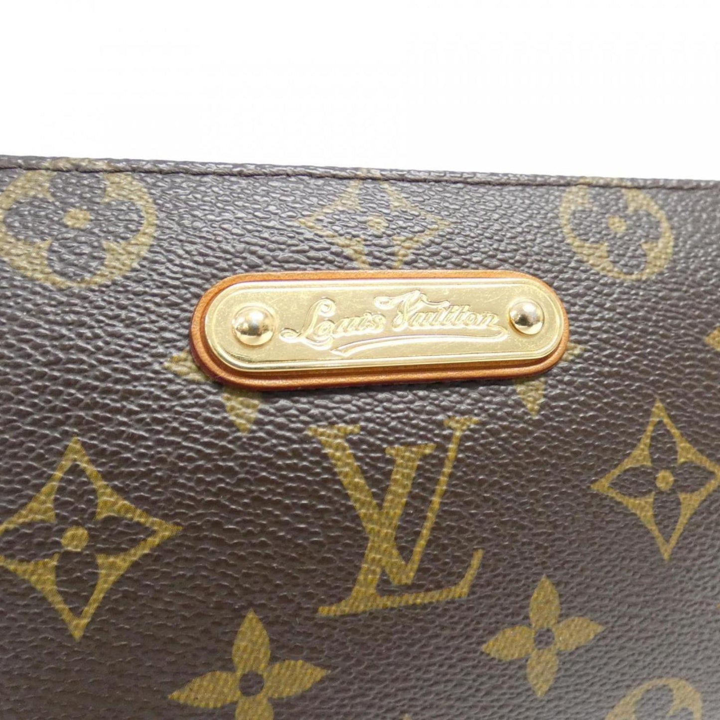 Pochette Cosmogram Chain Shoulder Bag