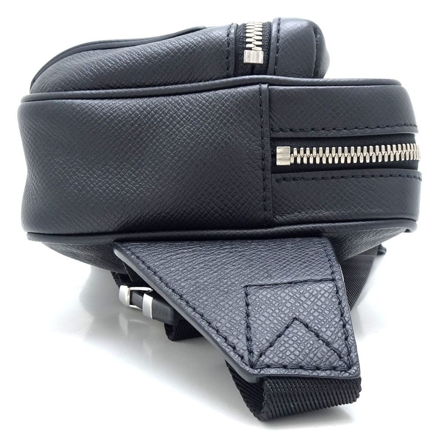 Pouchette District PM Leather Waist Bag