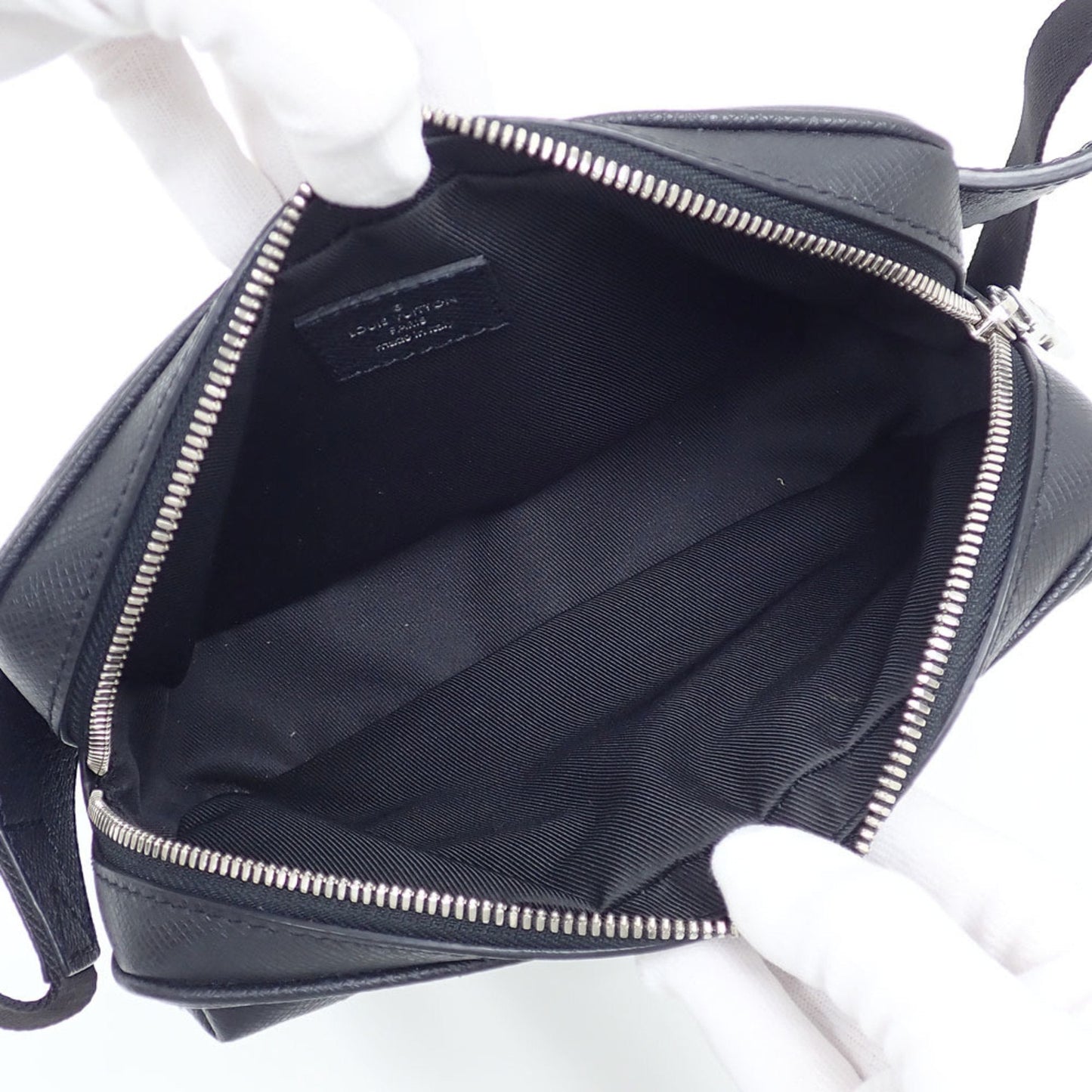 Discovery Pochette Monogram Eclipse