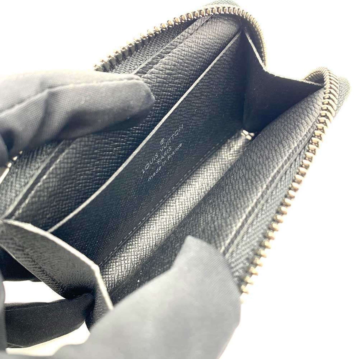 Elegant Canvas Wallet with Subtle Scratch Details
