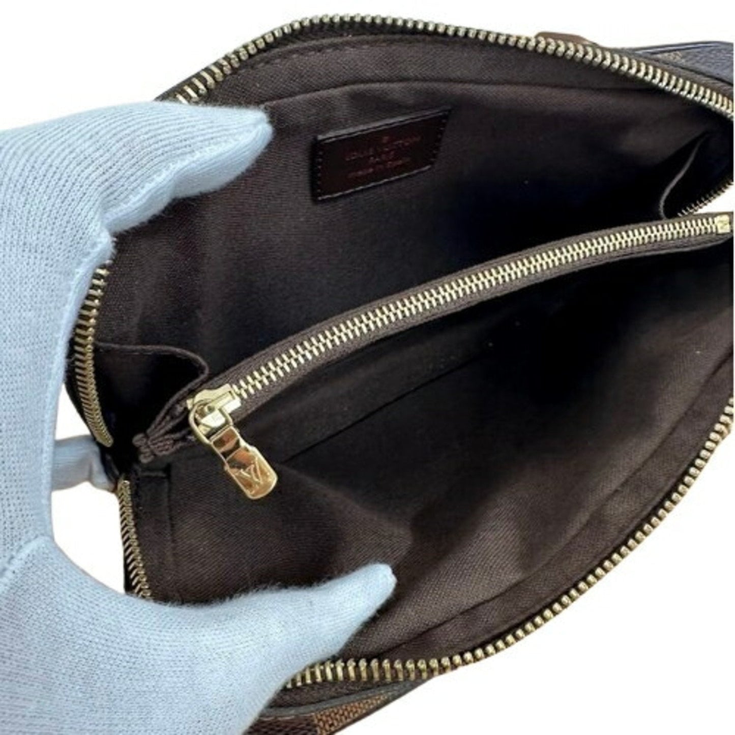 Canvas Brooklyn Bag with Slightly Rubbed Corners and Scratches