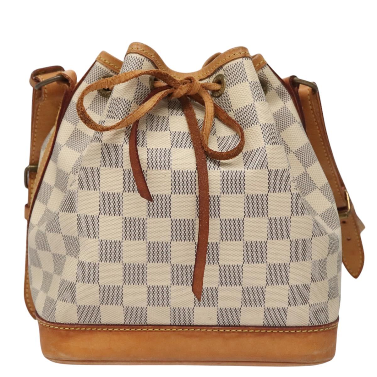 Noe Bucket Bag Drawstring Closure