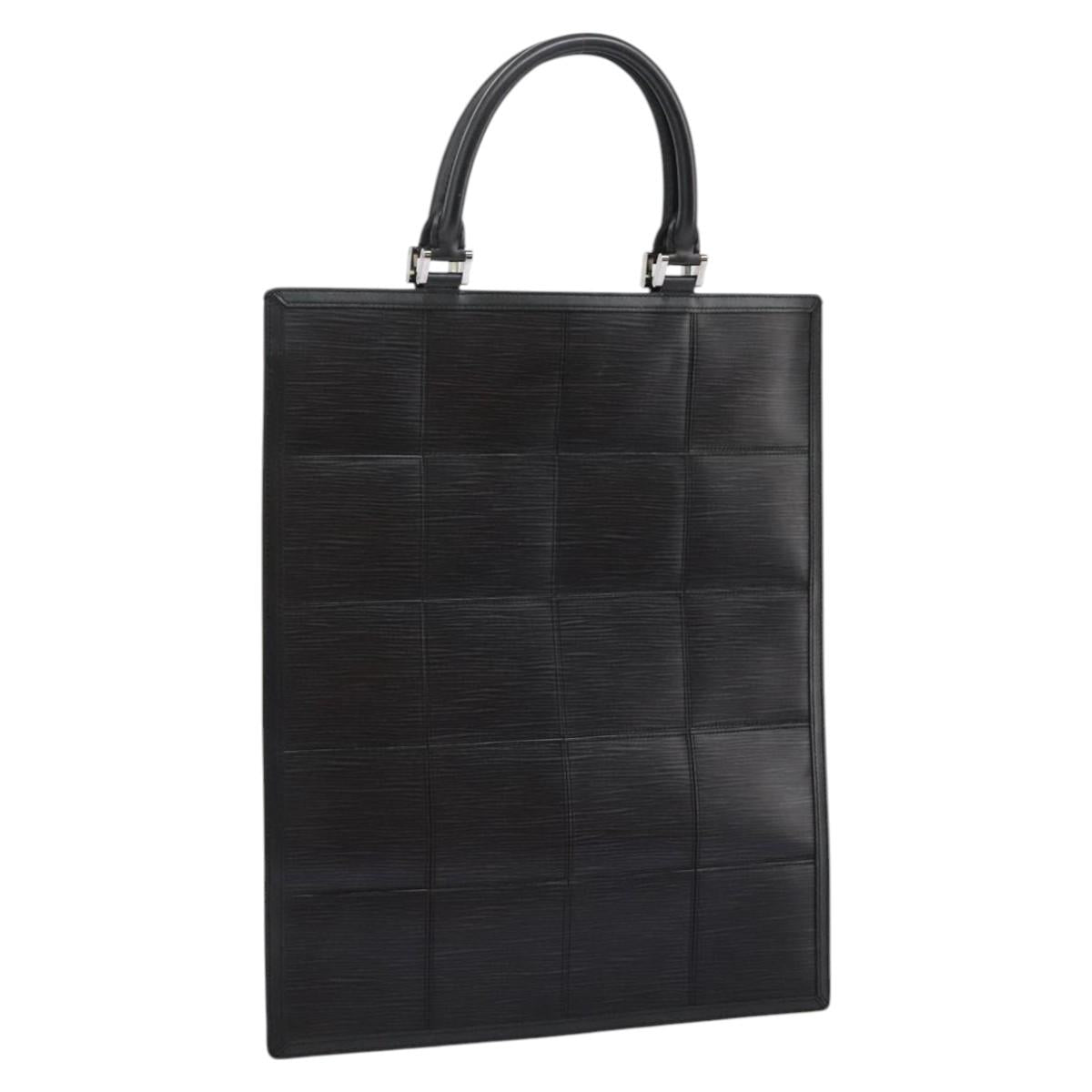 Luxury Leather Tote Bag with Subtle Scratches and Creases