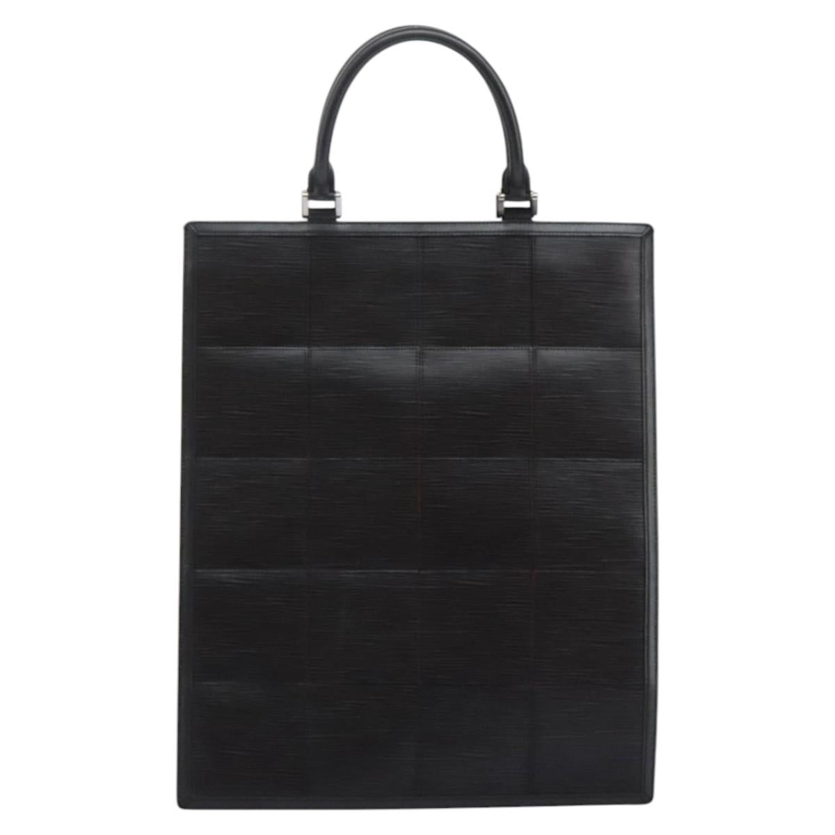 Luxury Leather Tote Bag with Subtle Scratches and Creases
