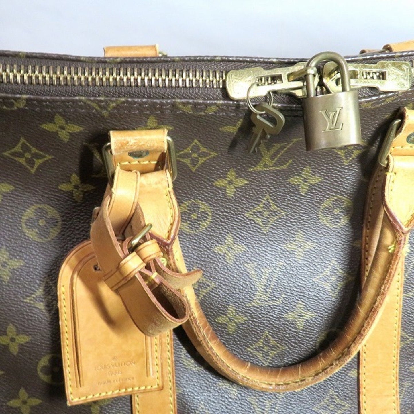 Luxury Canvas Travel Bag with Key Name Tag and Padlock