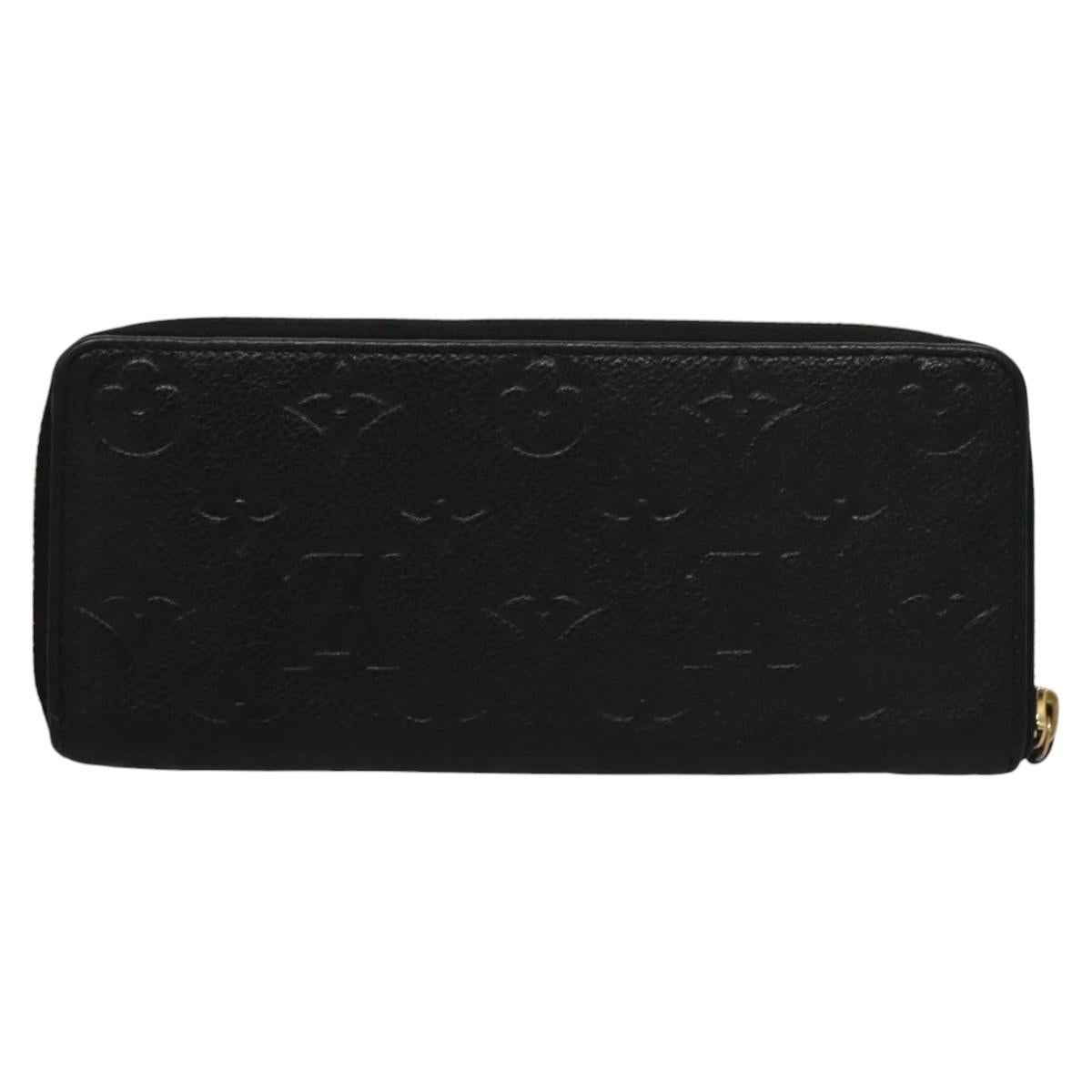 Leather Portefeuille Clemence with Slightly Rubbed Corners and Storage Smell