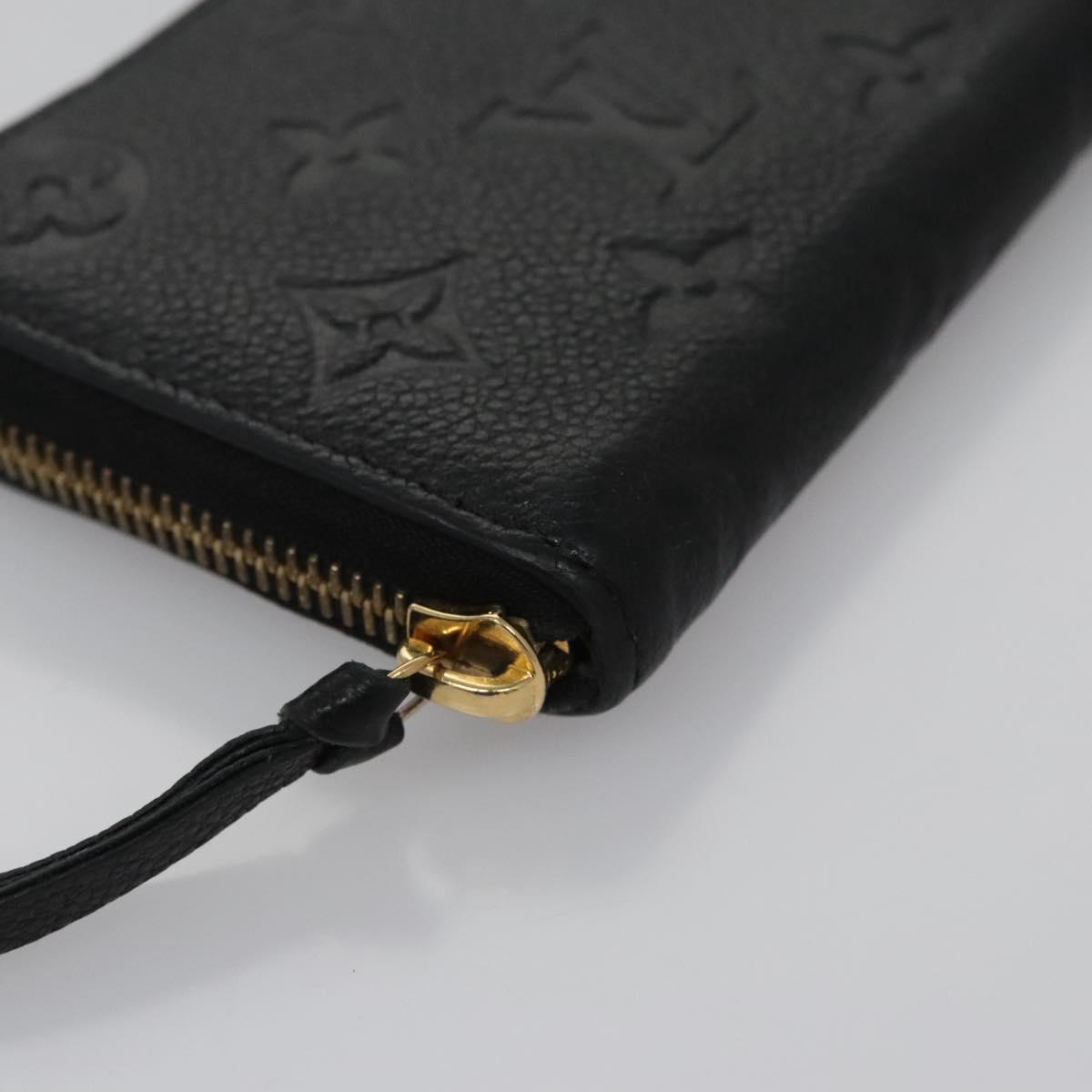 Leather Portefeuille Clemence with Slightly Rubbed Corners and Storage Smell
