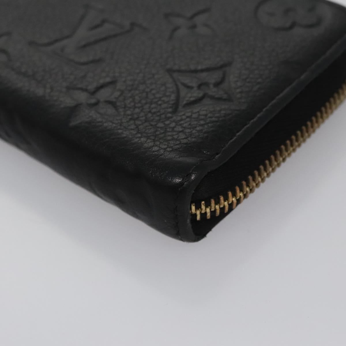 Leather Portefeuille Clemence with Slightly Rubbed Corners and Storage Smell